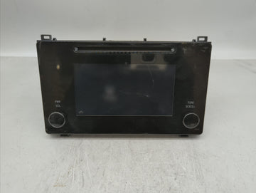 2017-2018 Toyota Corolla Am Fm Cd Player Radio Receiver - Oemusedautoparts1.com