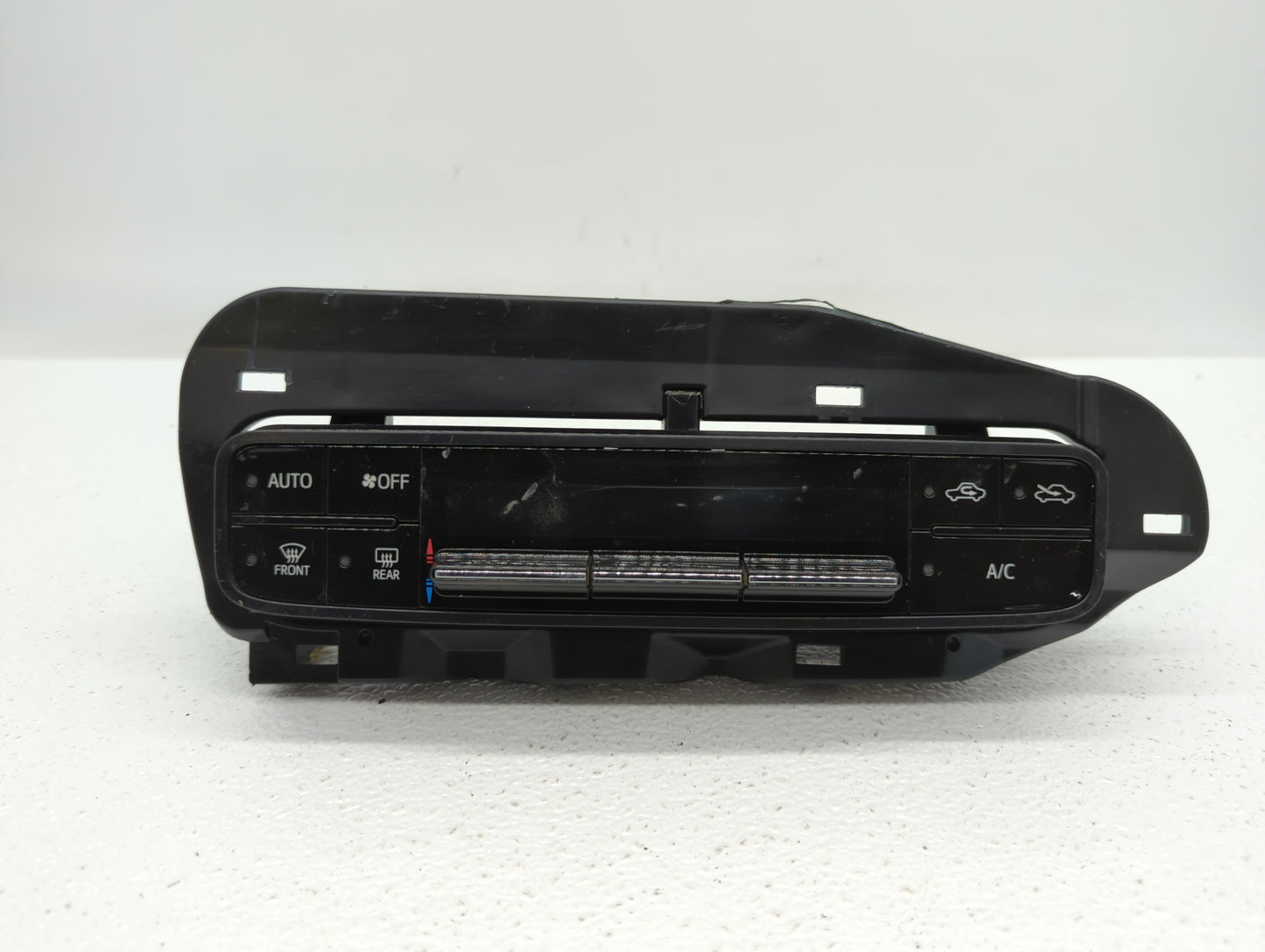 2017-2019 Toyota Corolla Climate Control Module Temperature AC/Heater Replacement P/N:06964 55900-02A30 Fits Fits 2017 2018 