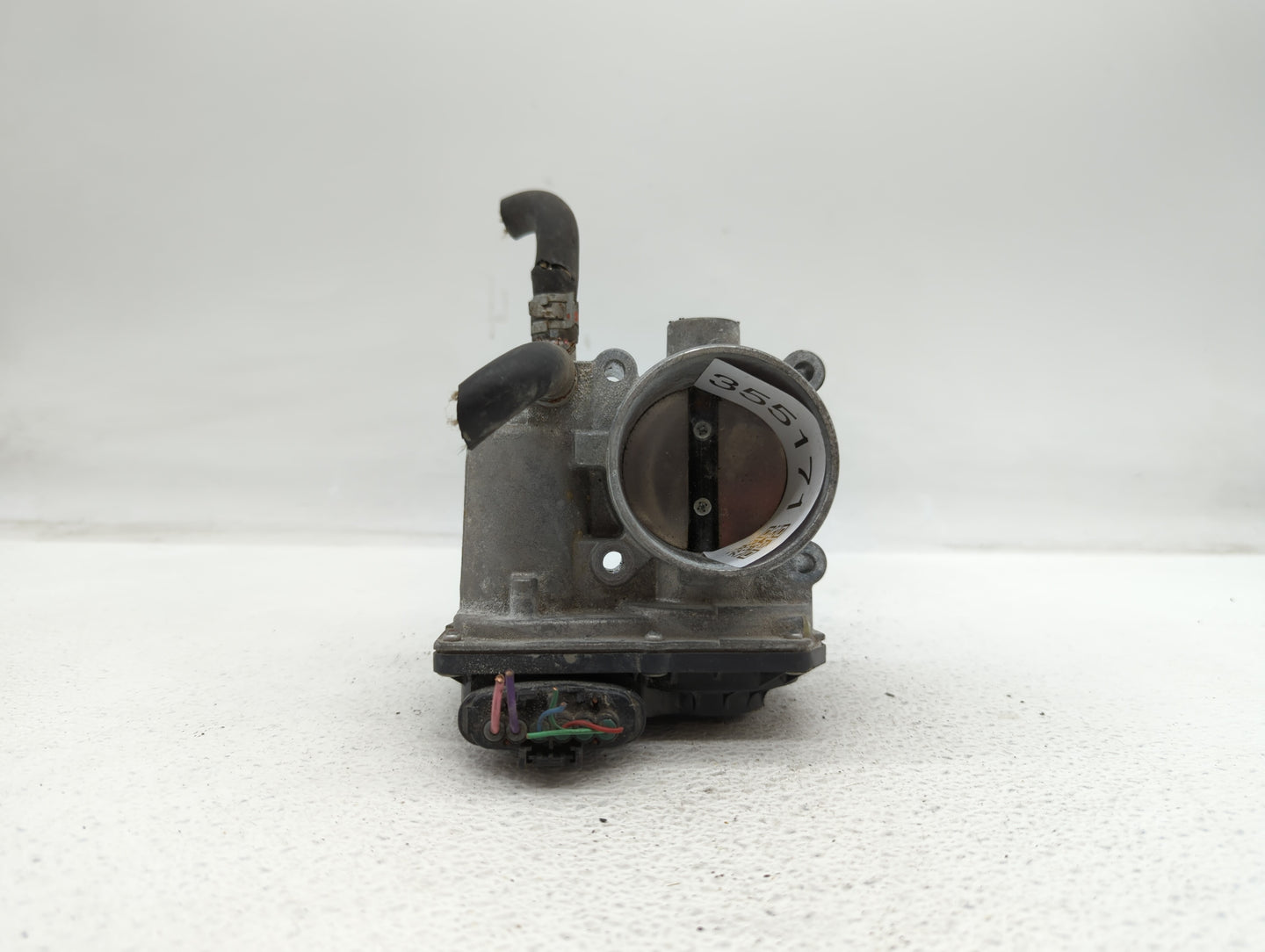 2011-2018 Toyota Corolla Throttle Body P/N:22030-0T080 Fits Fits 2011 2012 2013 2014 2015 2016 2017 2018 OEM Used Auto Parts