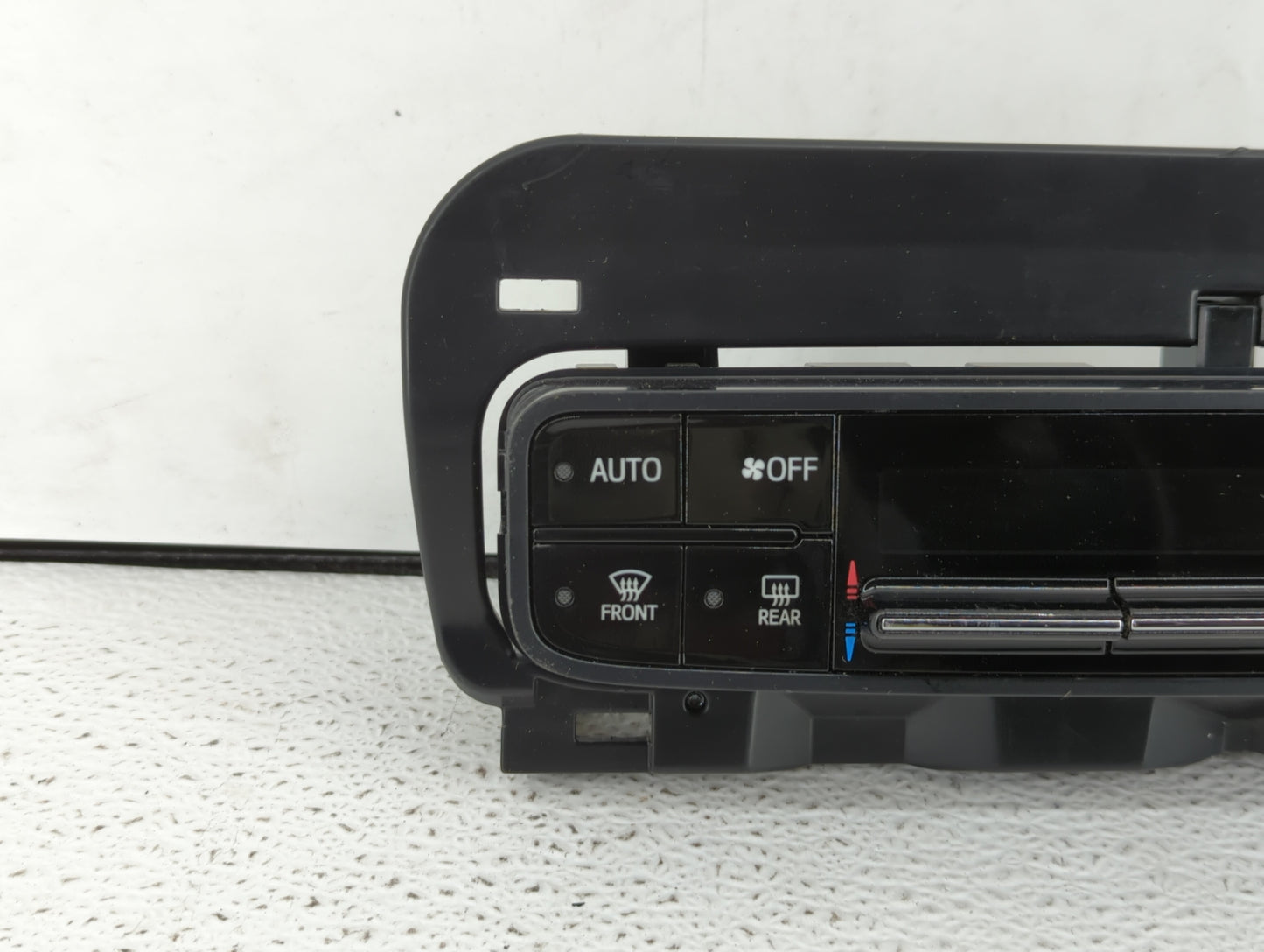 2017-2019 Toyota Corolla Climate Control Module Temperature AC/Heater Replacement P/N:06964 55900-02A30 Fits Fits 2017 2018 