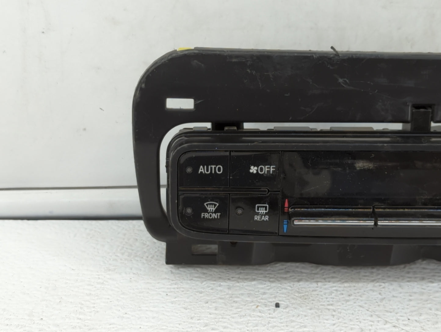 2017-2019 Toyota Corolla Climate Control Module Temperature AC/Heater Replacement P/N:06964 55900-02A30 Fits Fits 2017 2018 