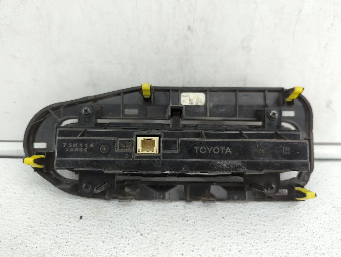 2017-2019 Toyota Corolla Climate Control Module Temperature AC/Heater Replacement P/N:06964 55900-02A30 Fits Fits 2017 2018 