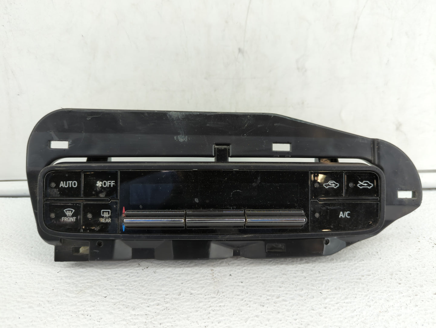 2017-2019 Toyota Corolla Climate Control Module Temperature AC/Heater Replacement P/N:06964 55900-02A30 Fits Fits 2017 2018 