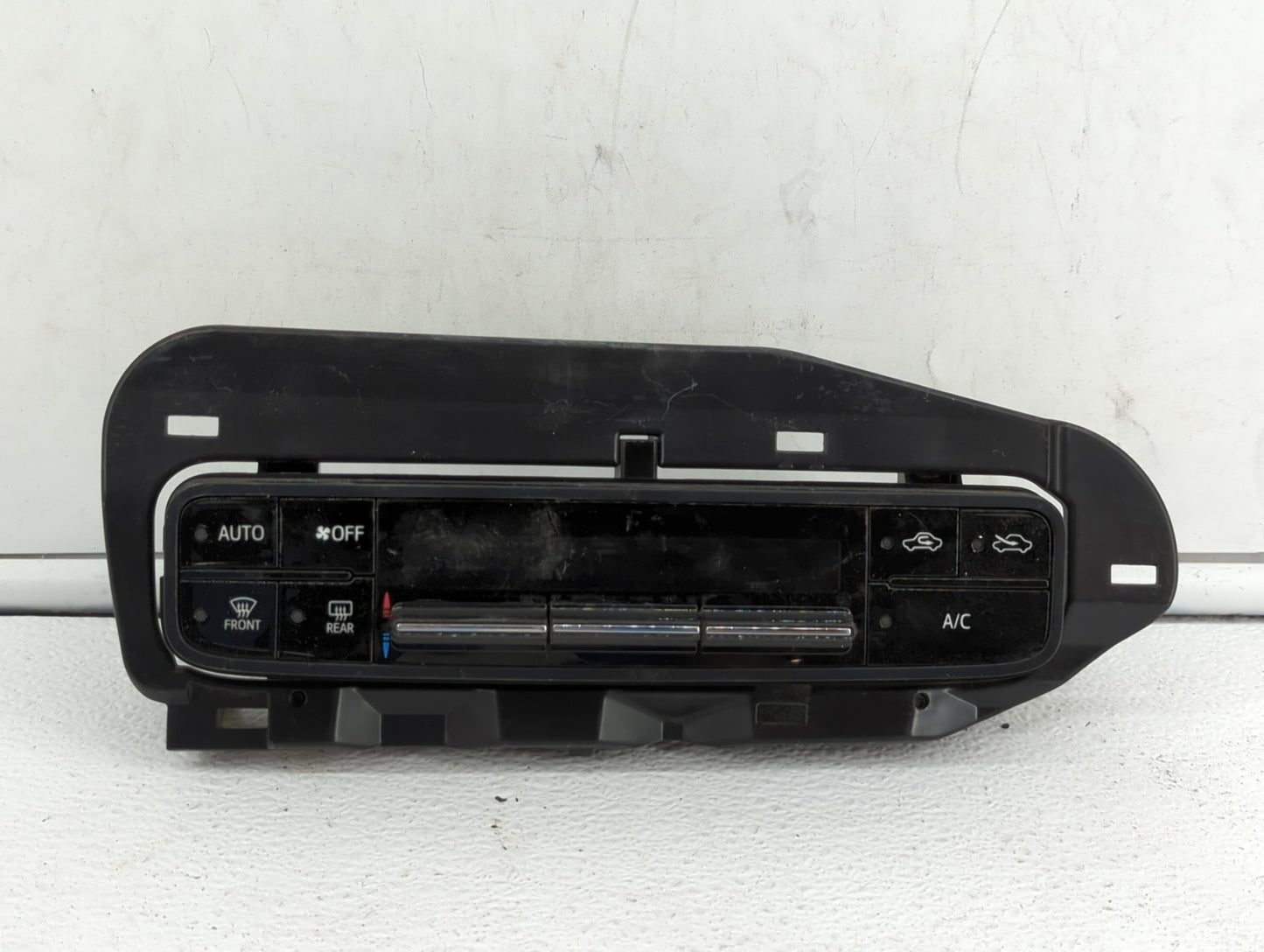 2017-2019 Toyota Corolla Climate Control Module Temperature AC/Heater Replacement P/N:06964 55900-02A30 Fits Fits 2017 2018 