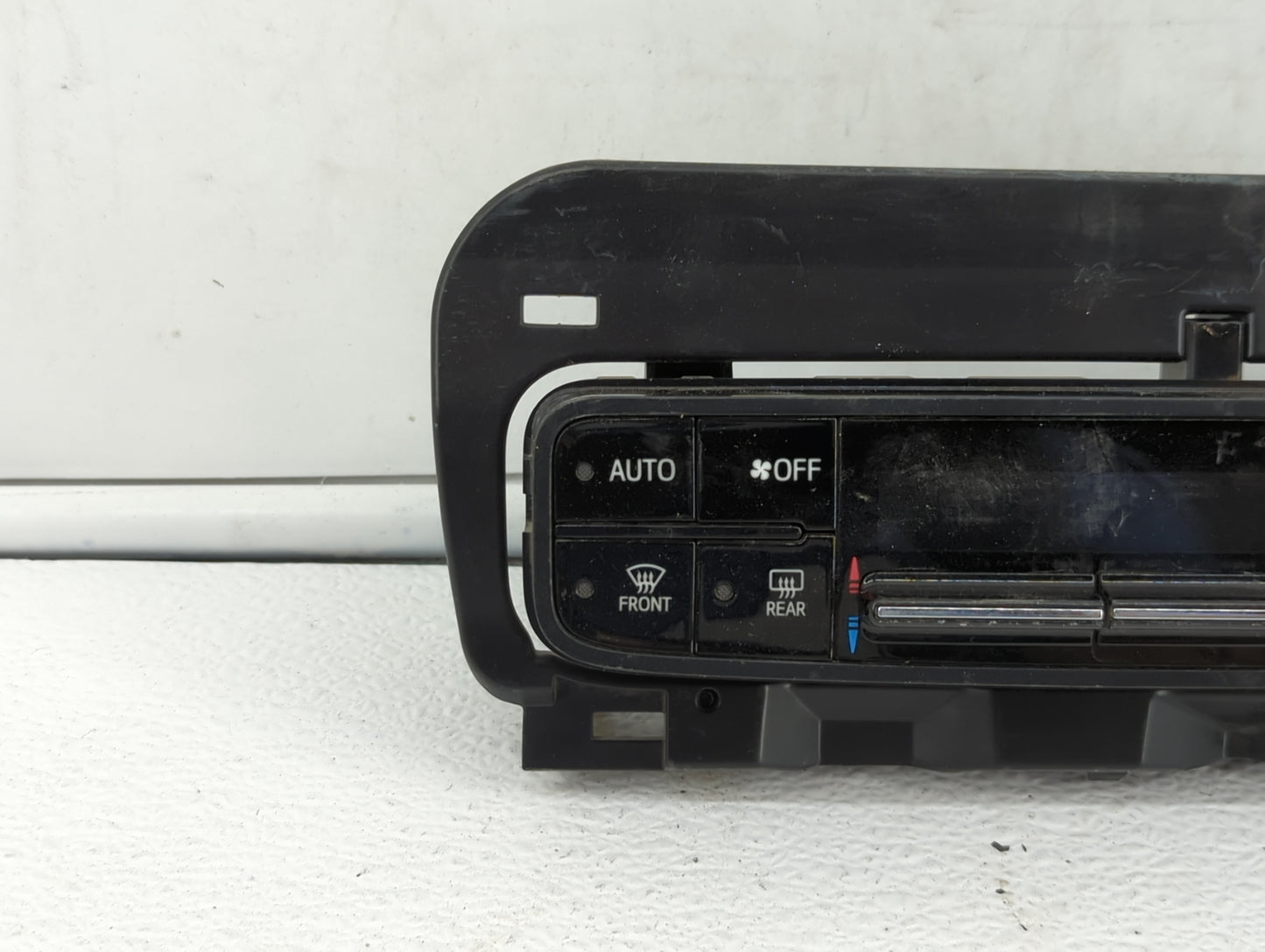 2017-2019 Toyota Corolla Climate Control Module Temperature AC/Heater Replacement P/N:06964 55900-02A30 Fits Fits 2017 2018 