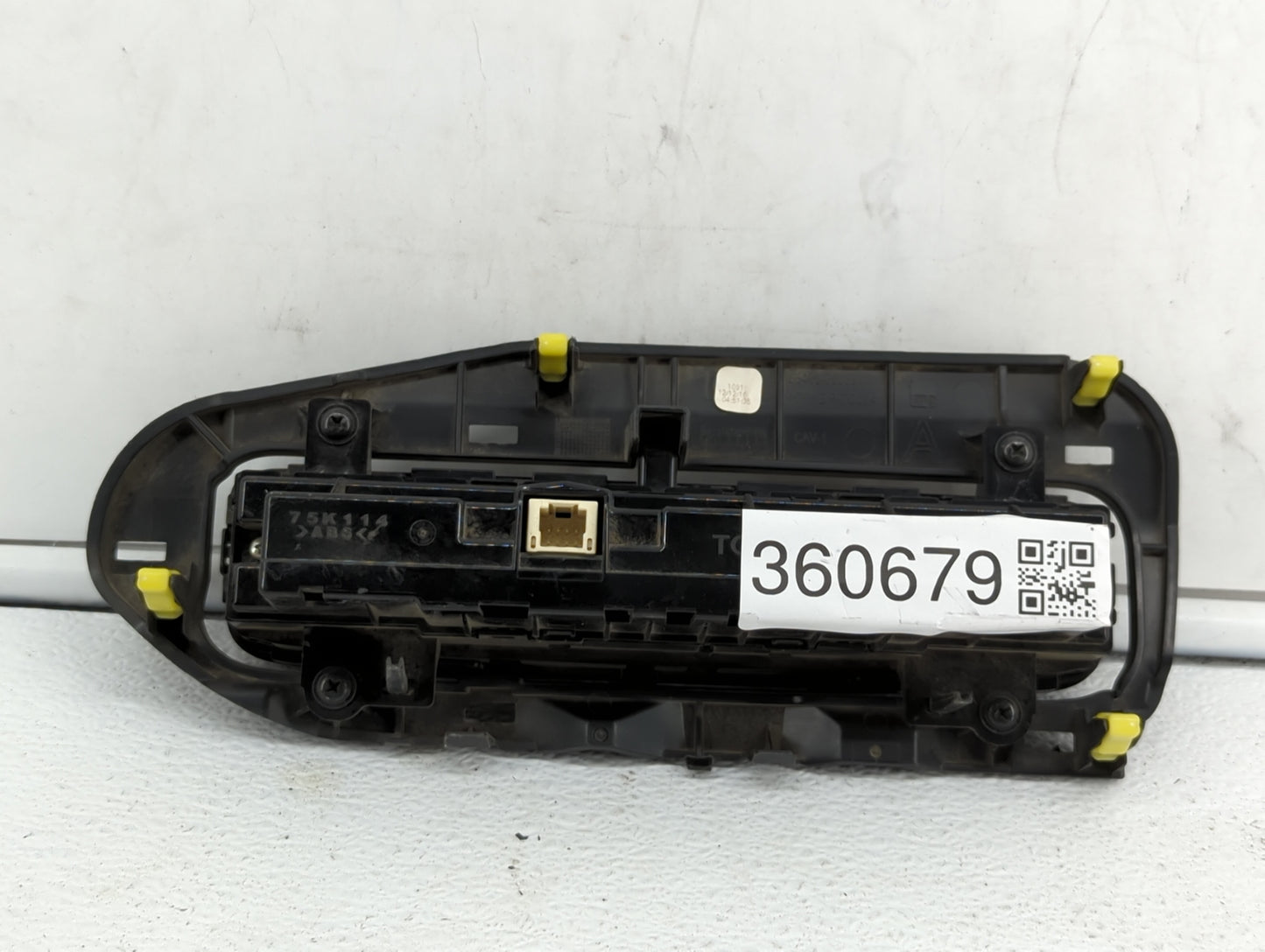 2017-2019 Toyota Corolla Climate Control Module Temperature AC/Heater Replacement P/N:06964 55900-02A30 Fits Fits 2017 2018 