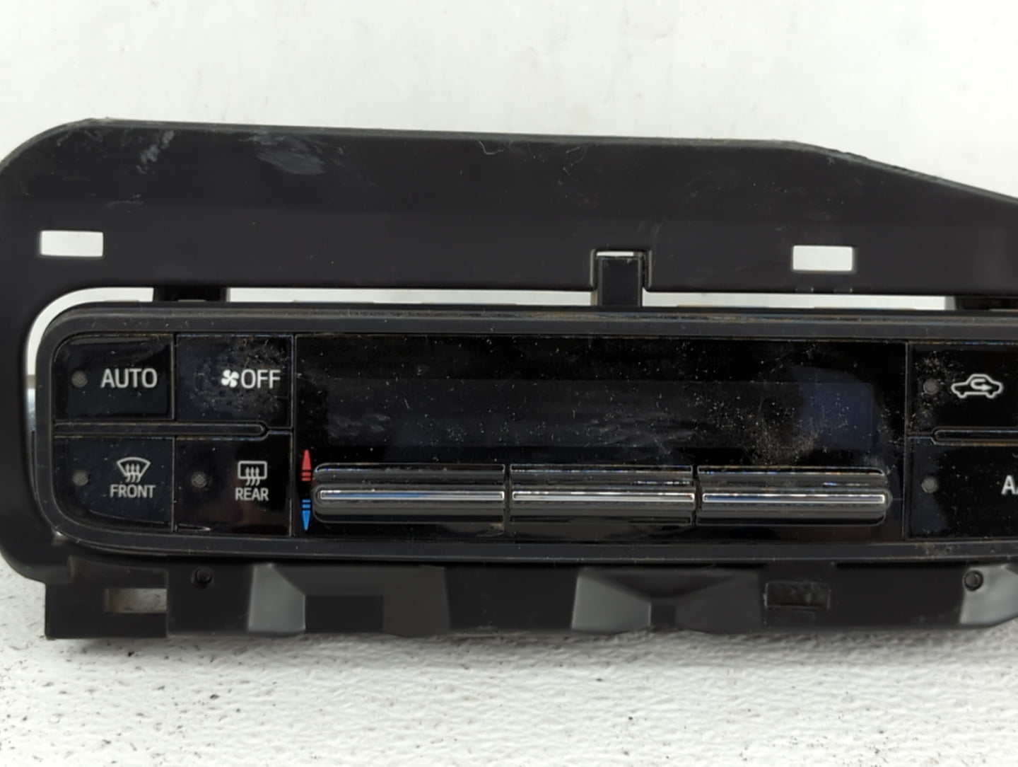 2017-2019 Toyota Corolla Climate Control Module Temperature AC/Heater Replacement P/N:06964 55900-02A30 Fits Fits 2017 2018 