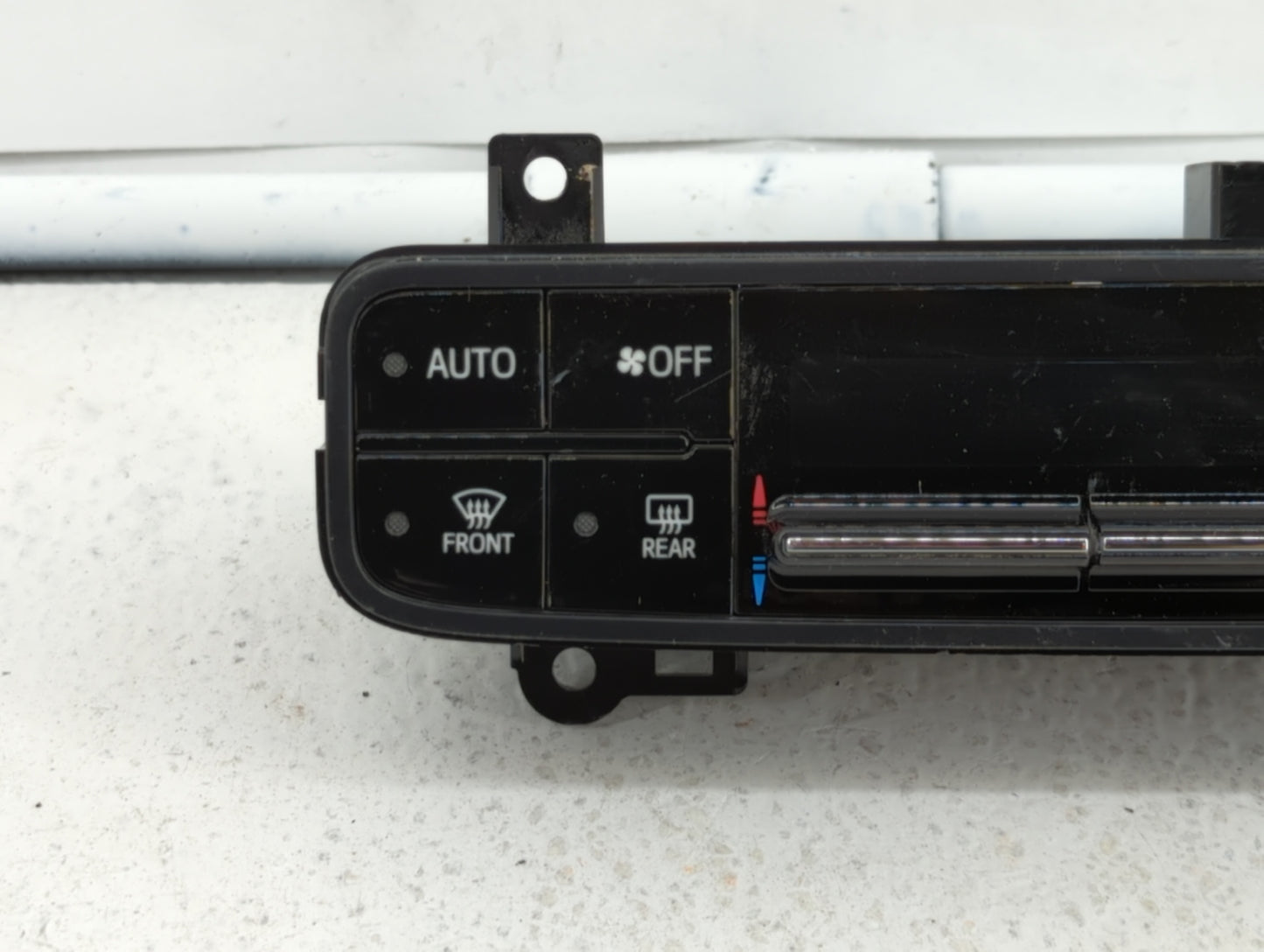 2017-2019 Toyota Corolla Climate Control Module Temperature AC/Heater Replacement P/N:06964 55900-02A30 Fits Fits 2017 2018 