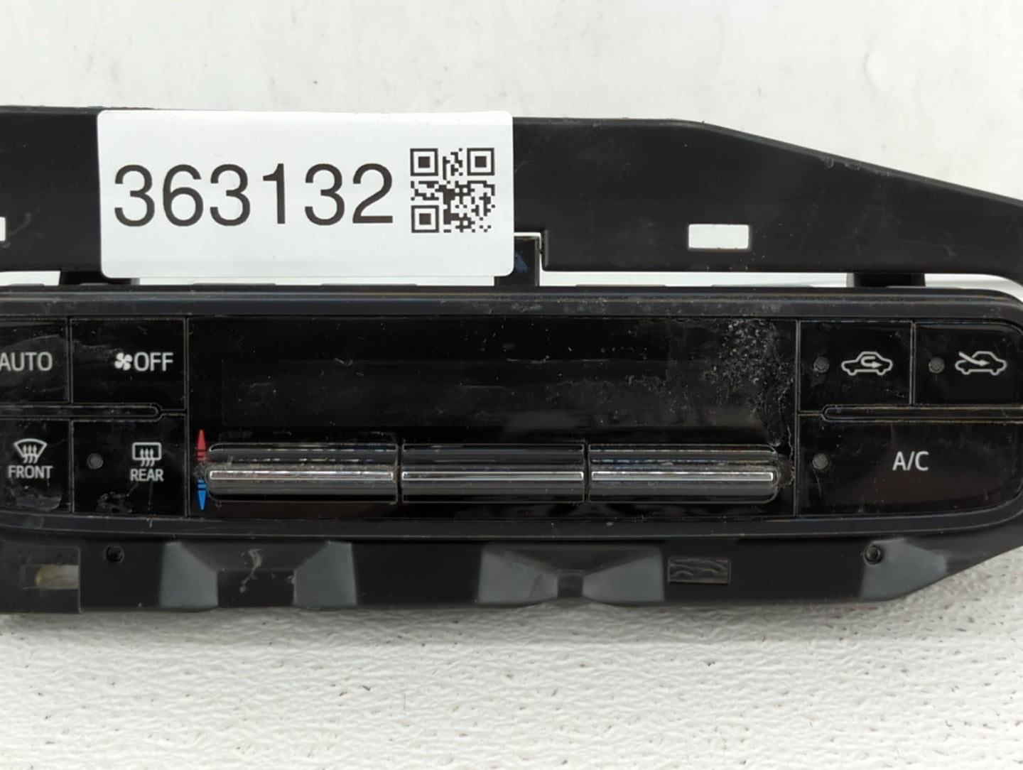 2017-2019 Toyota Corolla Climate Control Module Temperature AC/Heater Replacement P/N:06964 55900-02A30 Fits Fits 2017 2018 