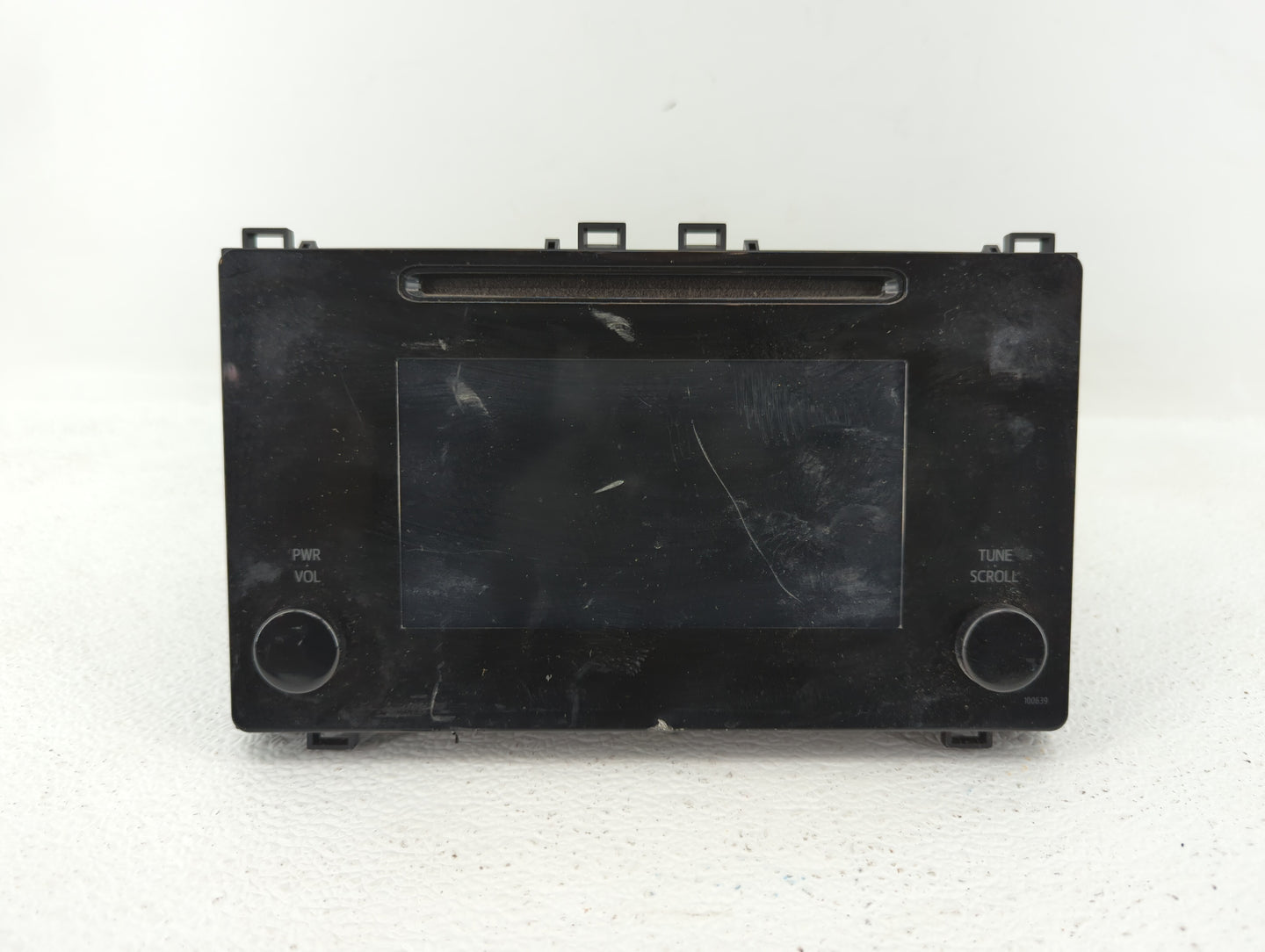 2017-2019 Toyota Corolla Am Fm Cd Player Radio Receiver - Oemusedautoparts1.com