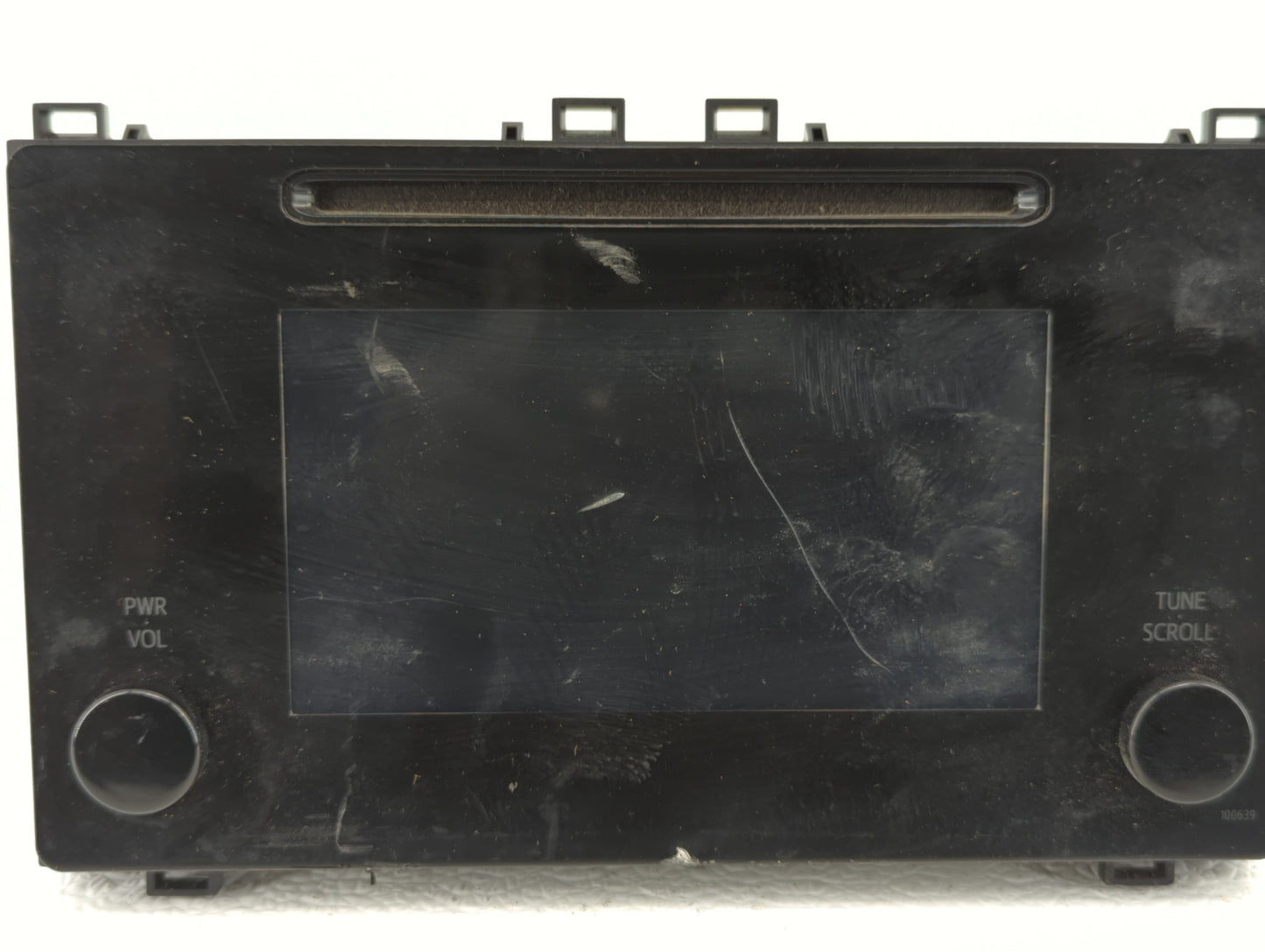 2017-2019 Toyota Corolla Am Fm Cd Player Radio Receiver - Oemusedautoparts1.com