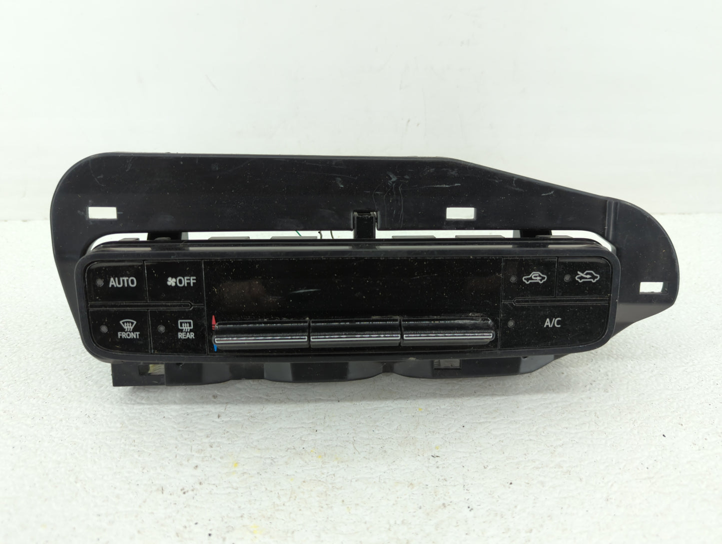 2017-2019 Toyota Corolla Climate Control Module Temperature AC/Heater Replacement P/N:06964 55900-02A30 Fits Fits 2017 2018 