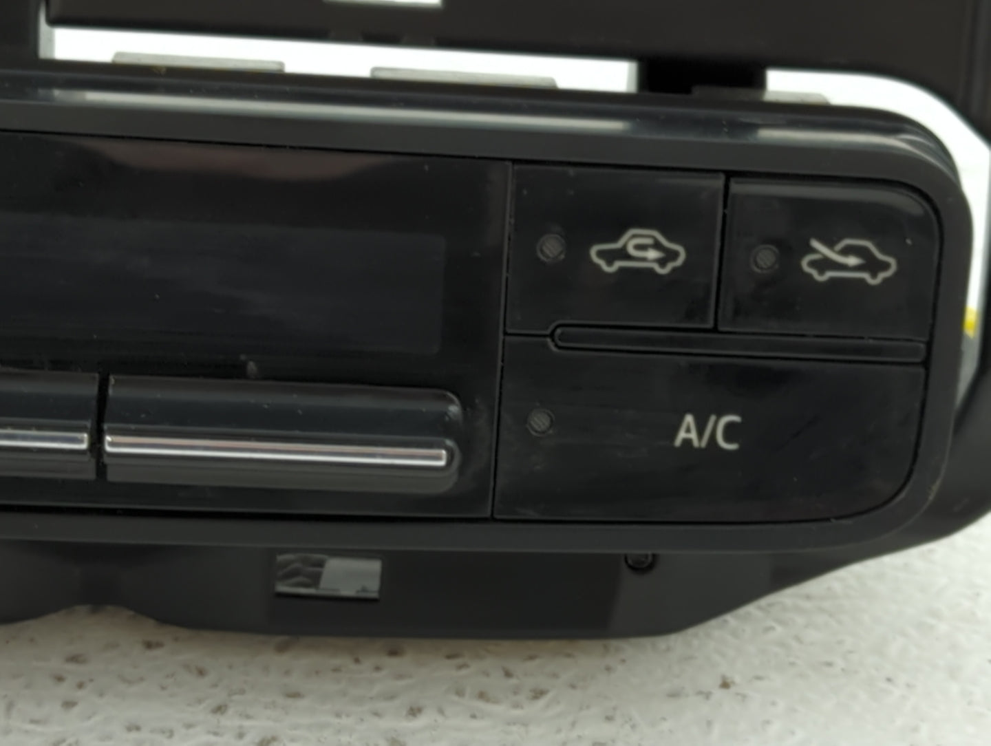 2017-2019 Toyota Corolla Climate Control Module Temperature AC/Heater Replacement P/N:55468-02060 75K114 Fits Fits 2017 2018