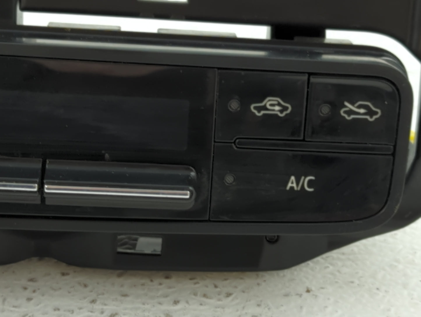 2017-2019 Toyota Corolla Climate Control Module Temperature AC/Heater Replacement P/N:55468-02060 75K114 Fits Fits 2017 2018