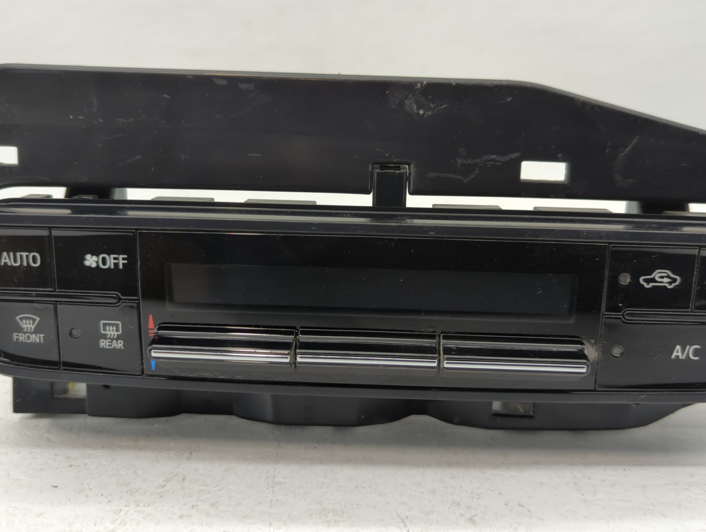2014-2019 Toyota Corolla Climate Control Module Temperature AC/Heater Replacement Fits Fits 2013 2014 2015 2016 2017 2018 20