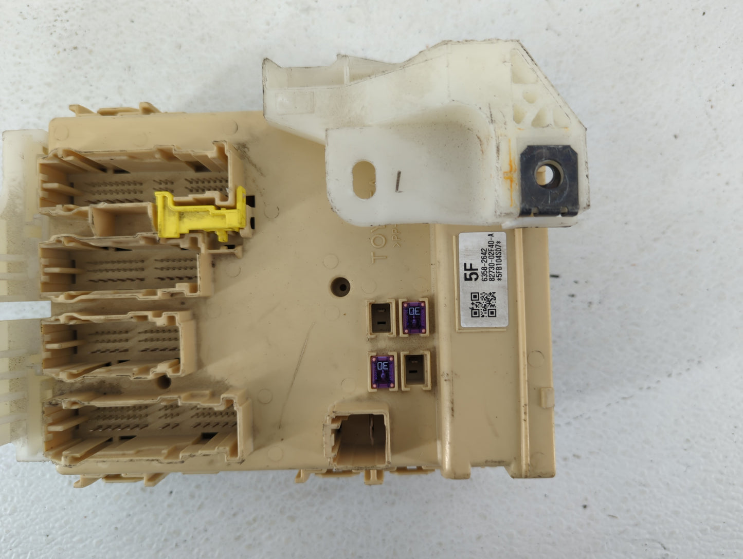 2017 Toyota Corolla Fusebox Fuse Box Panel Relay Module P/N:82730-02F40 89221-02550, 82662-02660, 82730-02F41, 82730-02G60 F