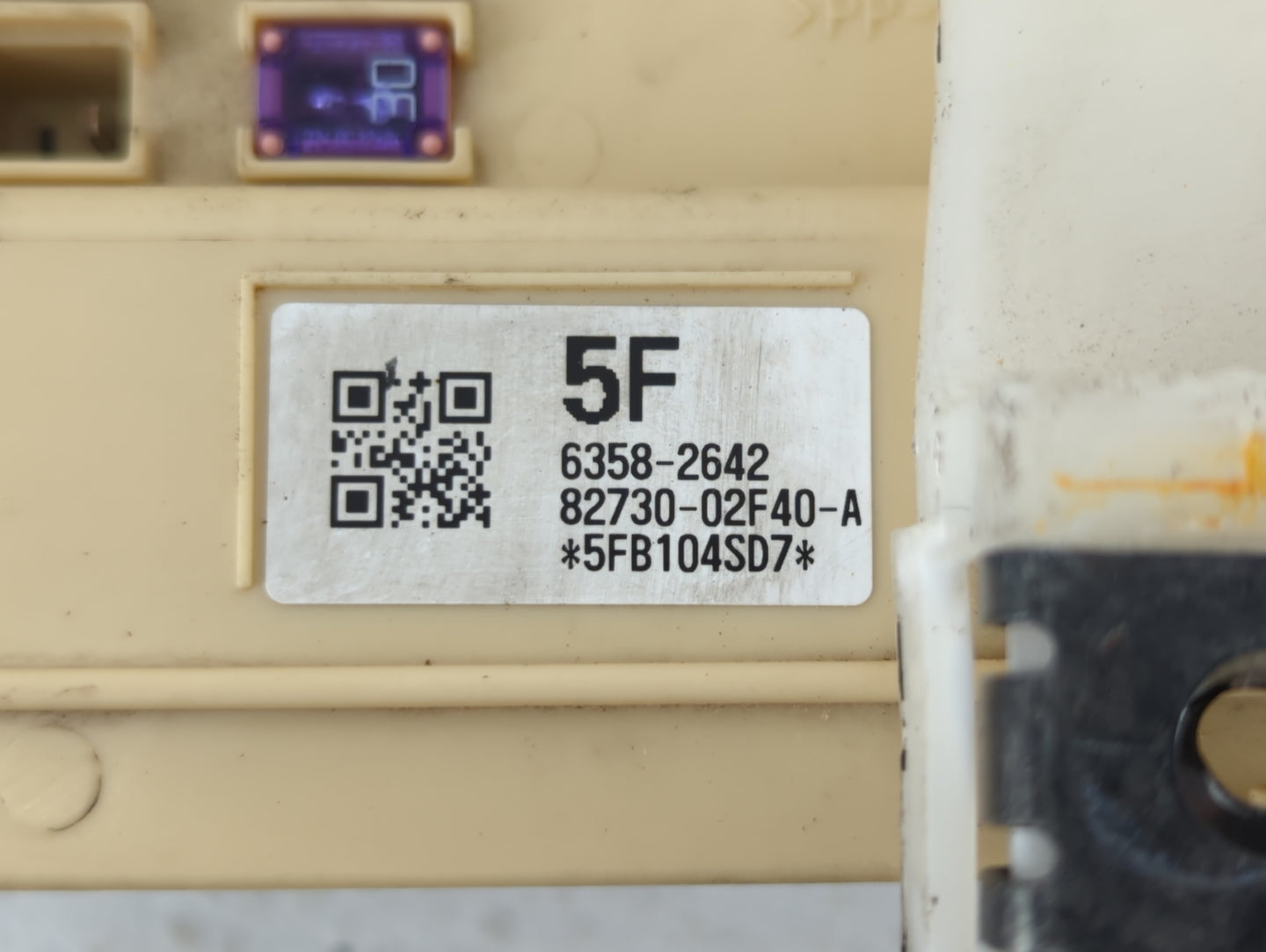 2017 Toyota Corolla Fusebox Fuse Box Panel Relay Module P/N:82730-02F40 89221-02550, 82662-02660, 82730-02F41, 82730-02G60 F