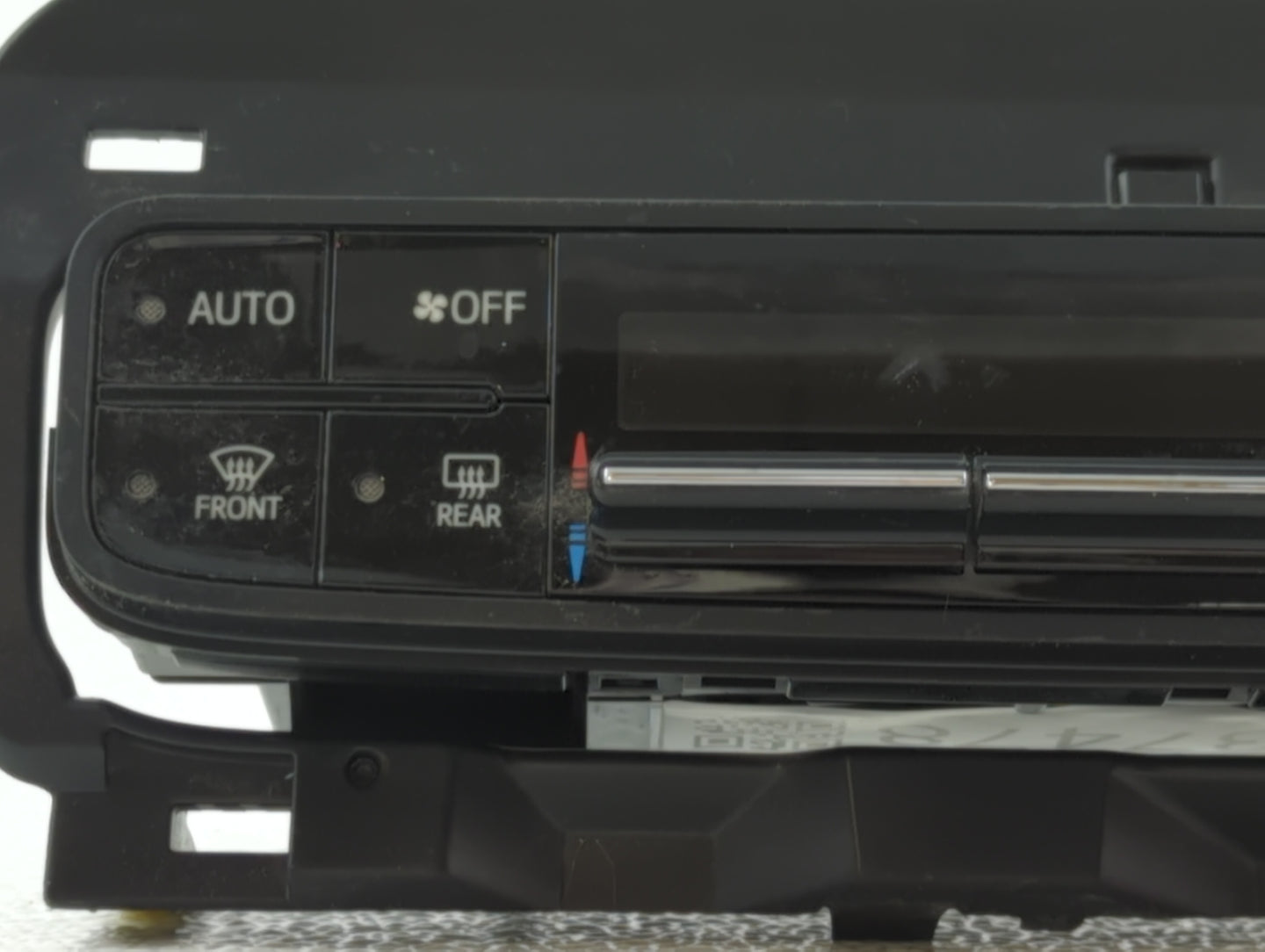 2014-2019 Toyota Corolla Climate Control Module Temperature AC/Heater Replacement P/N:55468-02060 Fits OEM Used Auto Parts -