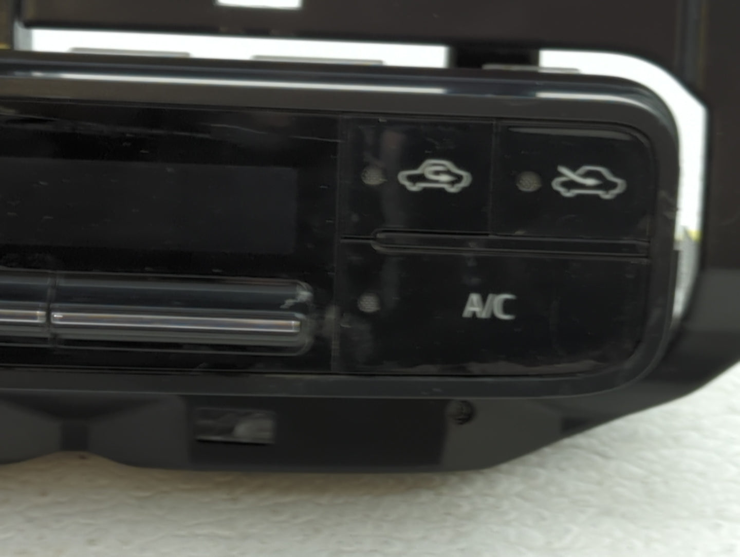 2017-2019 Toyota Corolla Climate Control Module Temperature AC/Heater Replacement Fits Fits 2017 2018 2019 OEM Used Auto Par