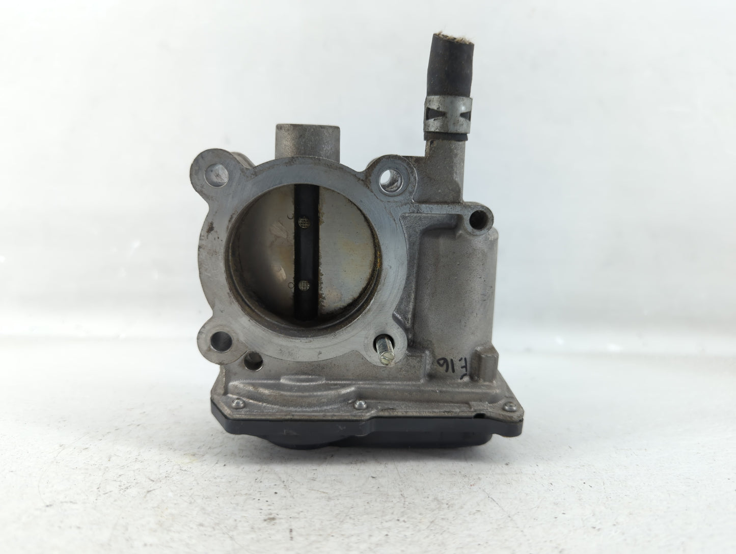2011-2019 Toyota Corolla Throttle Body P/N:22030-0T080 Fits Fits 2011 2012 2013 2014 2015 2016 2017 2018 2019 OEM Used Auto 
