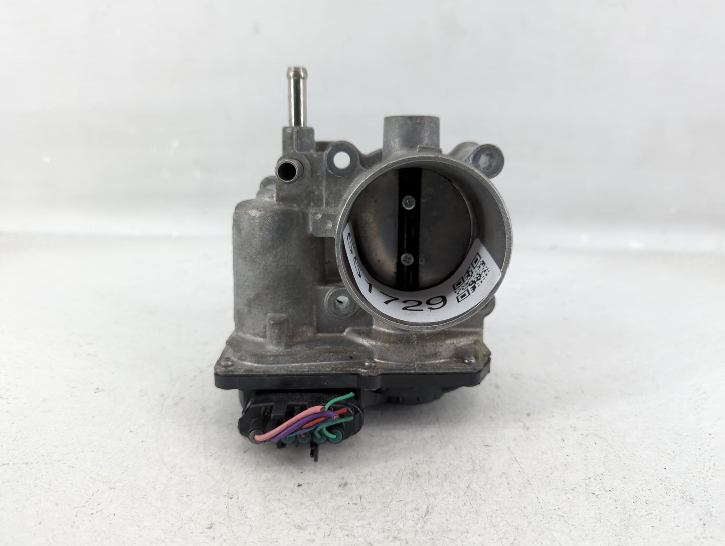 2011-2019 Toyota Corolla Throttle Body P/N:22030-0T080 Fits Fits 2011 2012 2013 2014 2015 2016 2017 2018 2019 OEM Used Auto 