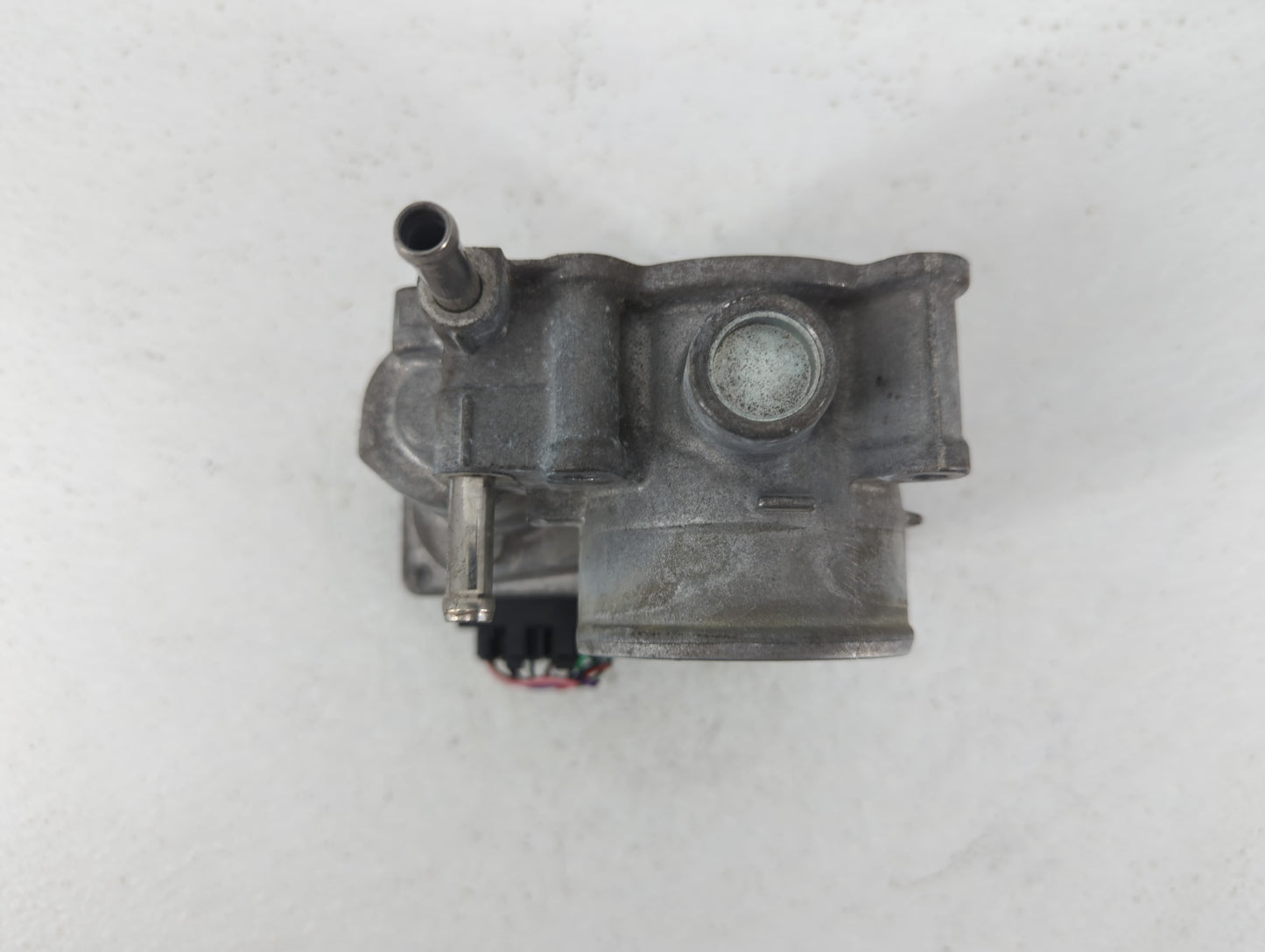 2011-2019 Toyota Corolla Throttle Body P/N:22030-0T080 Fits Fits 2011 2012 2013 2014 2015 2016 2017 2018 2019 OEM Used Auto 