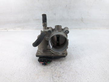 2011-2019 Toyota Corolla Throttle Body P/N:22030-0T080 Fits Fits 2011 2012 2013 2014 2015 2016 2017 2018 2019 OEM Used Auto 