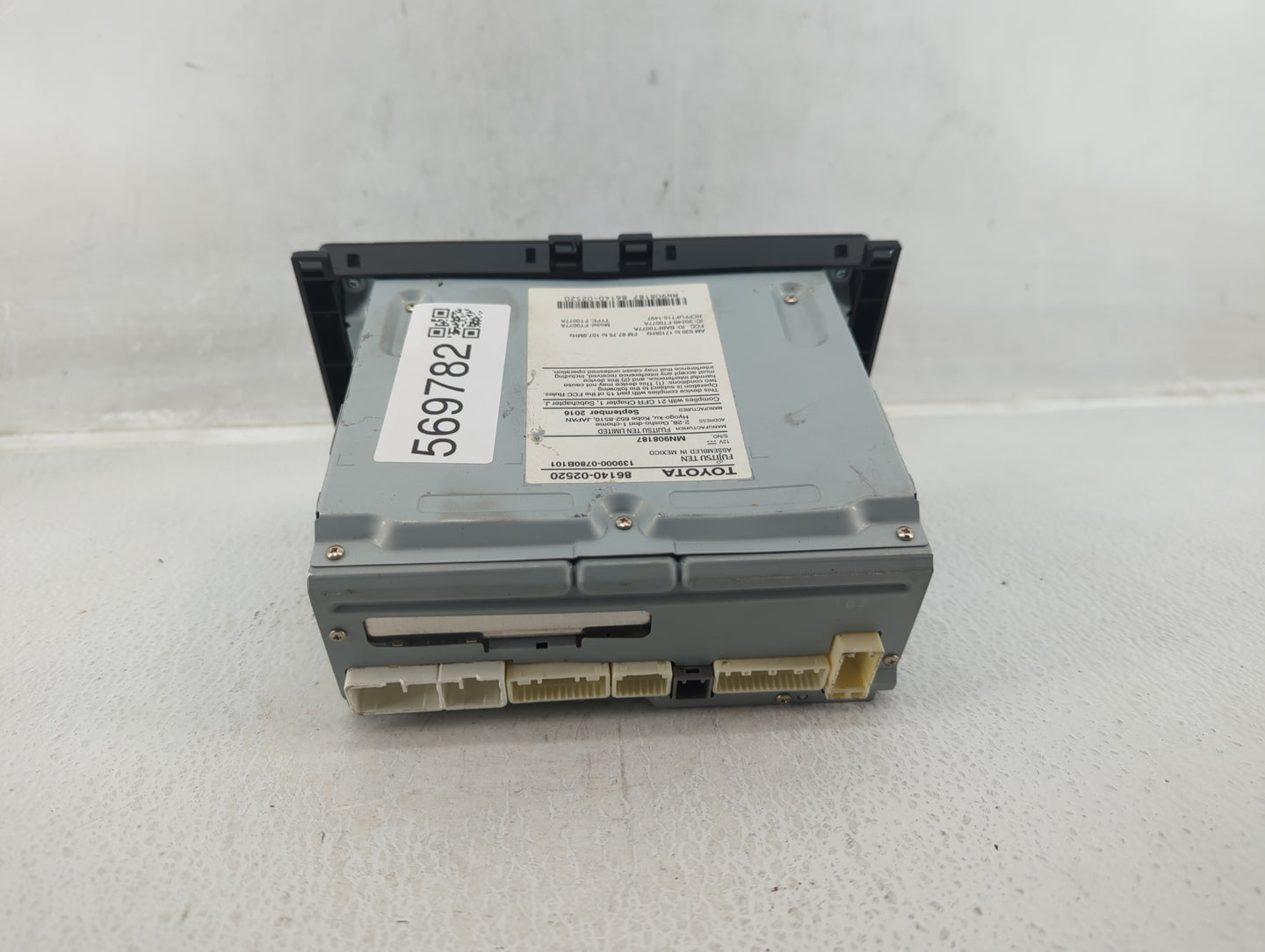 2017-2019 Toyota Corolla Radio AM FM Cd Player Receiver Replacement P/N:86140-02520 Fits Fits 2017 2018 2019 OEM Used Auto P