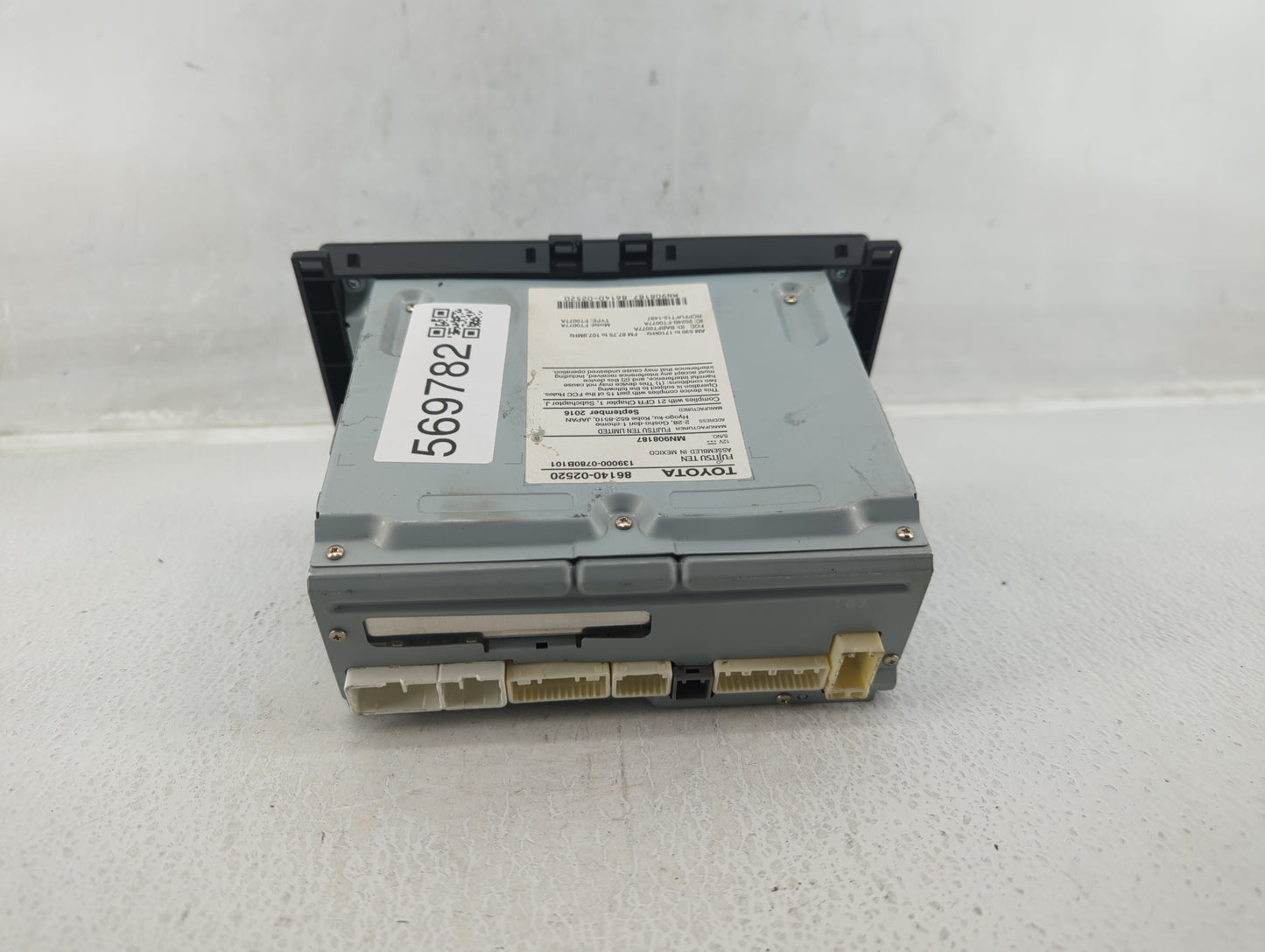 2017-2019 Toyota Corolla Radio AM FM Cd Player Receiver Replacement P/N:86140-02520 Fits Fits 2017 2018 2019 OEM Used Auto P