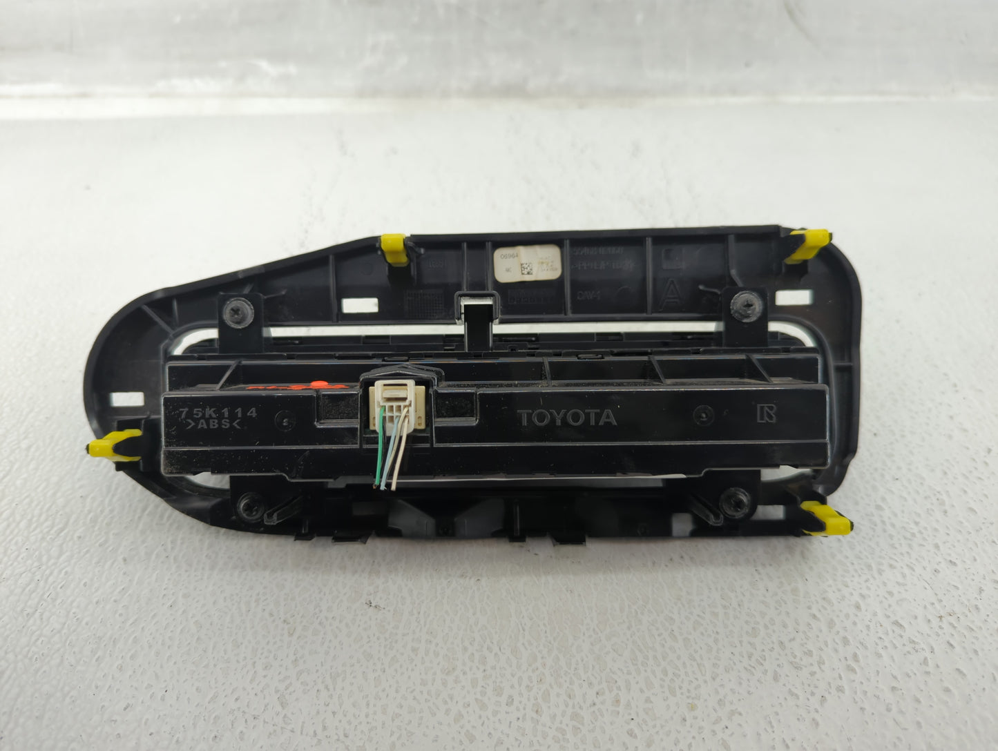 2017-2019 Toyota Corolla Climate Control Module Temperature AC/Heater Replacement P/N:55468-02060 Fits Fits 2017 2018 2019 O