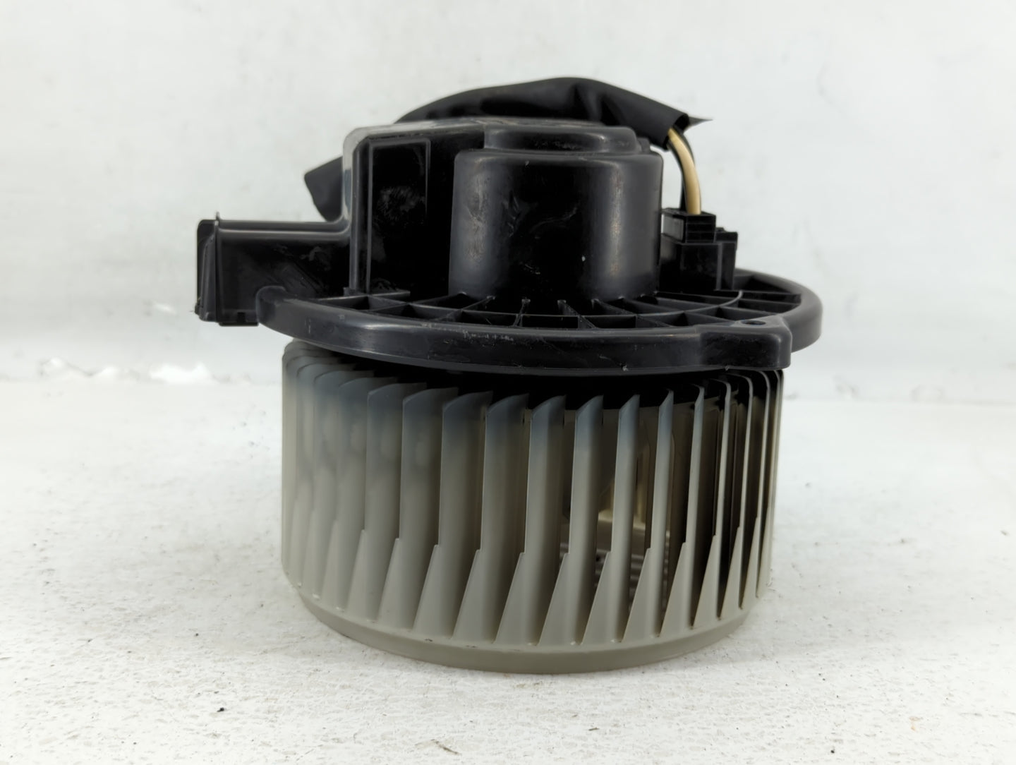 2009-2019 Toyota Corolla Heater AC Blower Motor P/N:AY272700 AY272700-5090 Fits OEM Used Auto Parts - Oemusedautoparts1.com