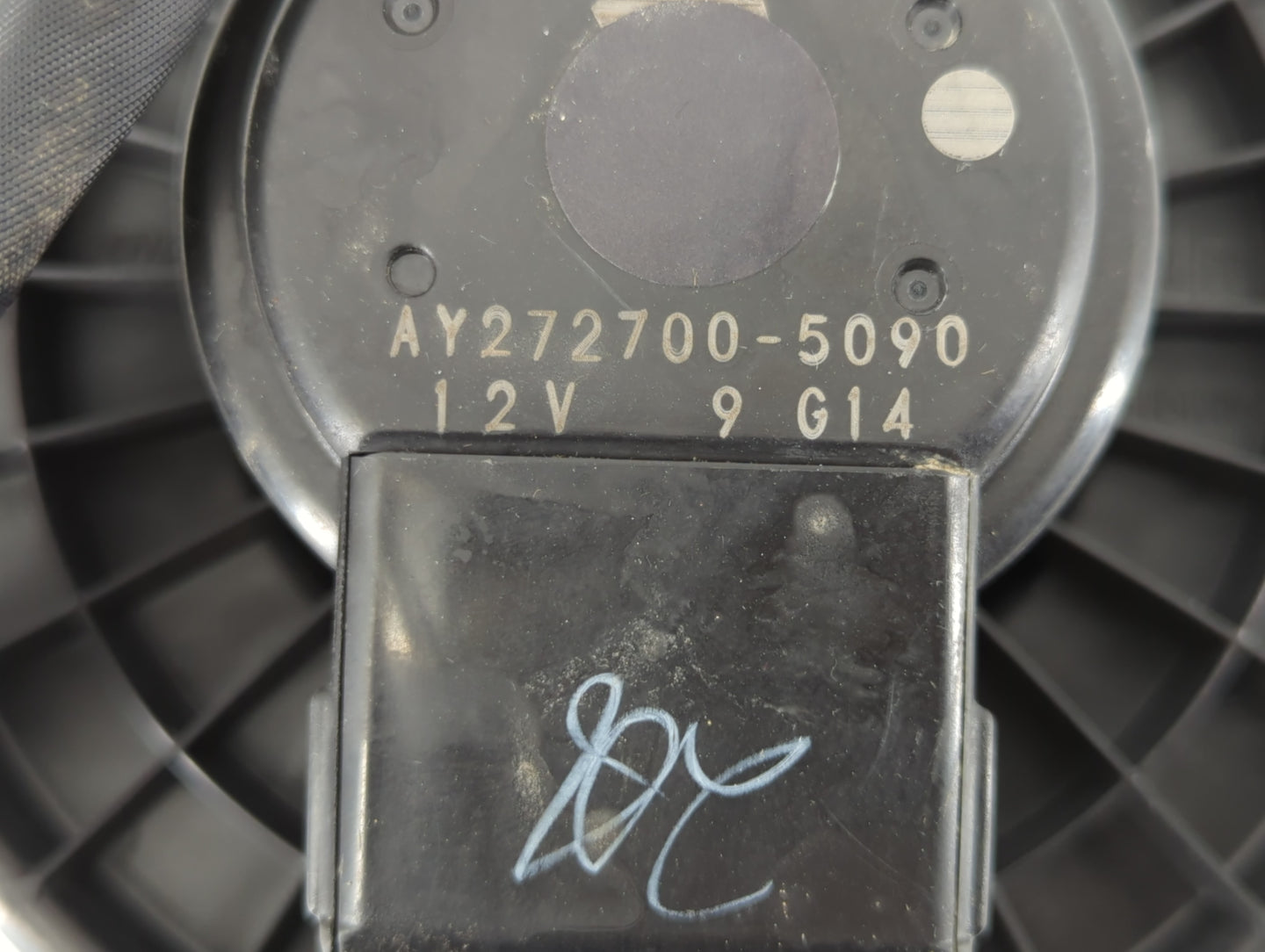 2009-2019 Toyota Corolla Heater AC Blower Motor P/N:AY272700 AY272700-5090 Fits OEM Used Auto Parts - Oemusedautoparts1.com