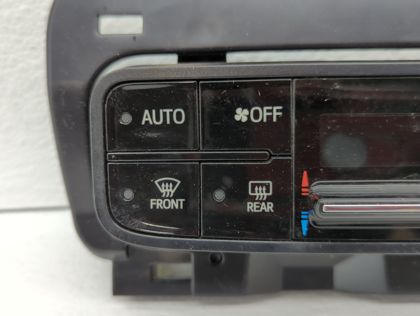 2017-2019 Toyota Corolla Climate Control Module Temperature AC/Heater Replacement P/N:55468-02060 Fits Fits 2017 2018 2019 O