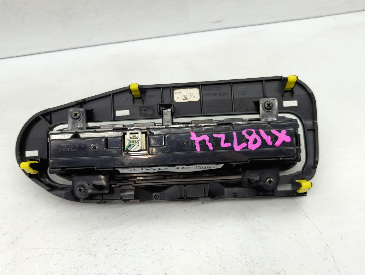 2017-2019 Toyota Corolla Climate Control Module Temperature AC/Heater Replacement P/N:55468-02060 Fits Fits 2017 2018 2019 O