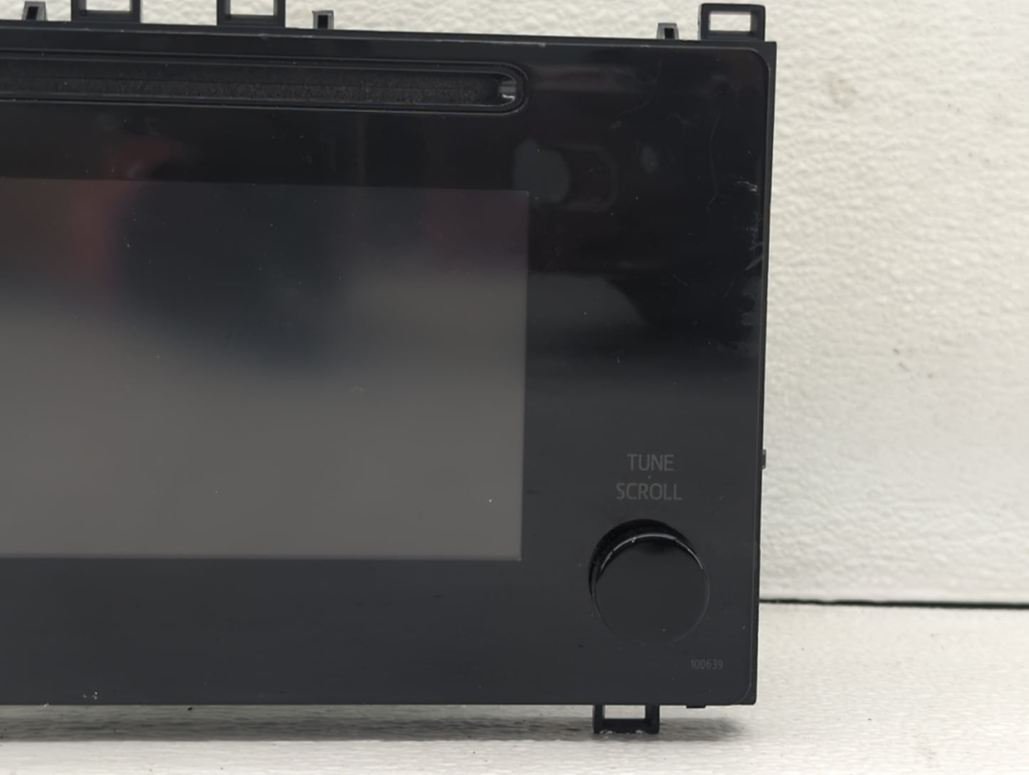 2017 Toyota Corolla Information Display Screen - Oemusedautoparts1.com