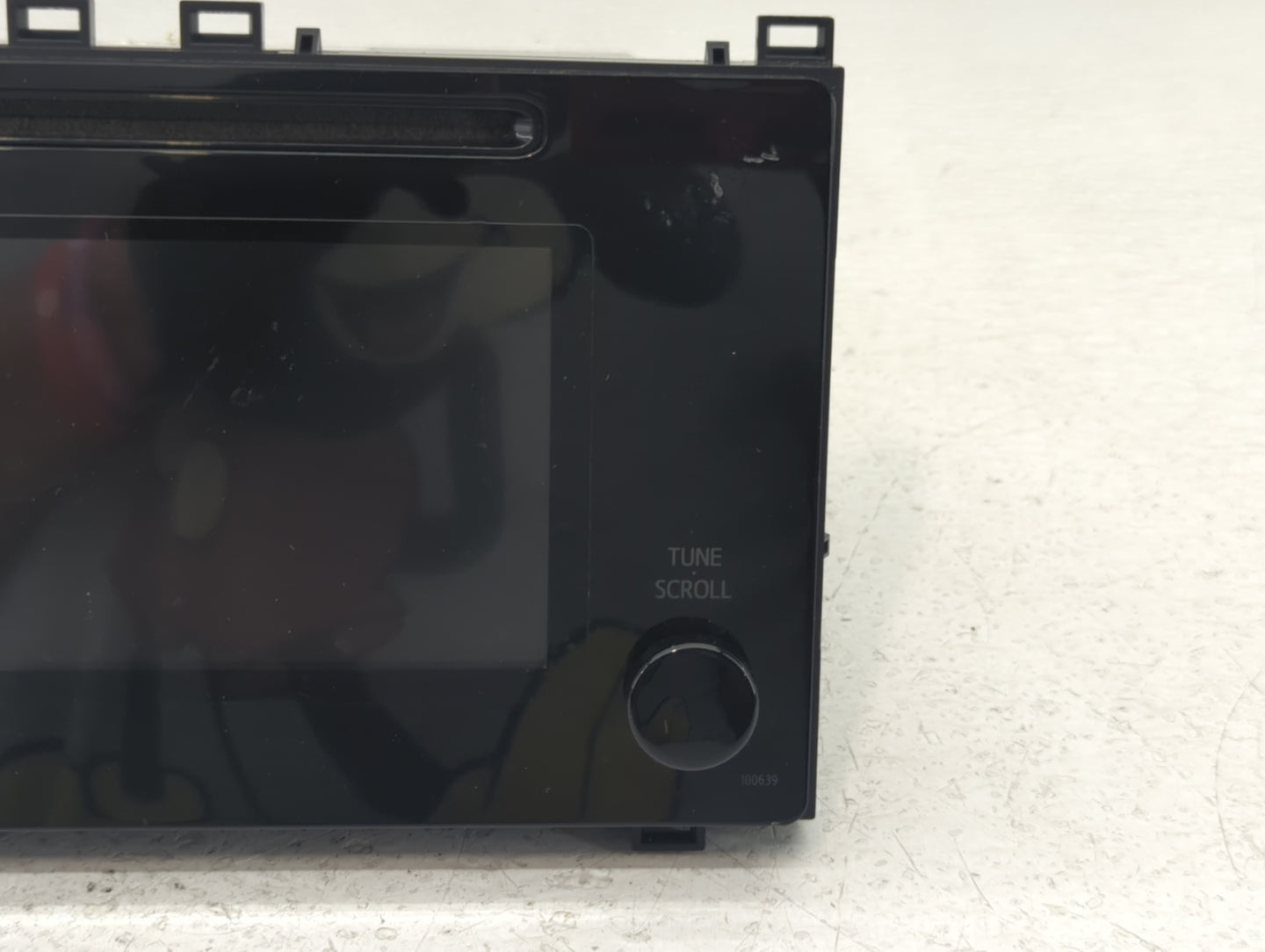 2017 Toyota Corolla Information Display Screen - Oemusedautoparts1.com