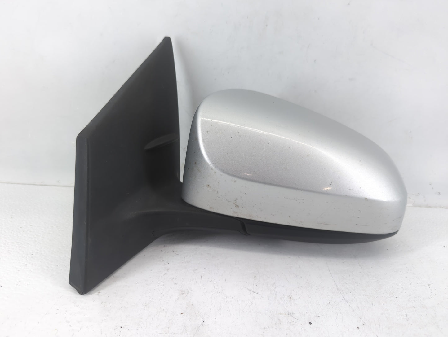 2014-2019 Toyota Corolla Driver Side View Mirror - Left Door Mirror OEM Used - Oemusedautoparts1.com
