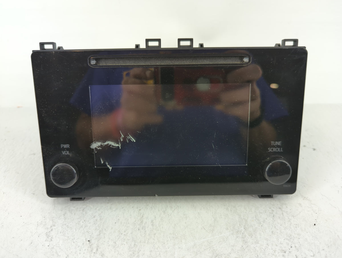 2017-2019 Toyota Corolla Am Fm Cd Player Radio Receiver 642183 - Oemusedautoparts1.com