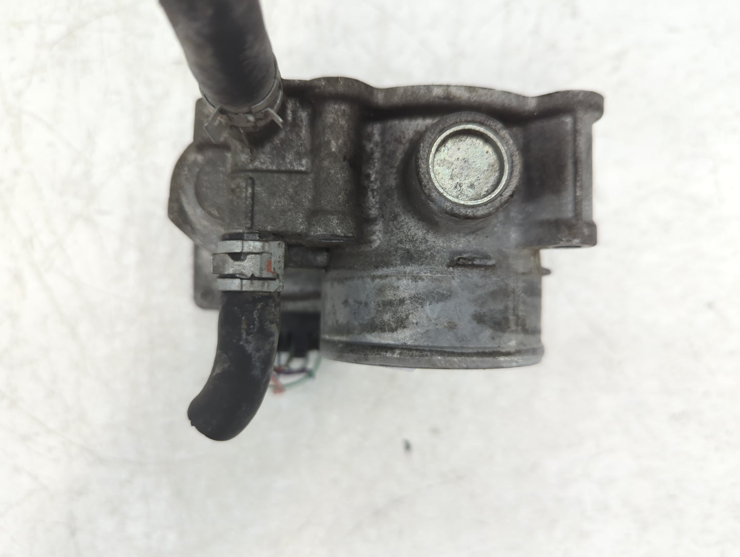 2011-2019 Toyota Corolla Throttle Body P/N:22030-0T080 Fits Fits 2011 2012 2013 2014 2015 2016 2017 2018 2019 OEM Used Auto 