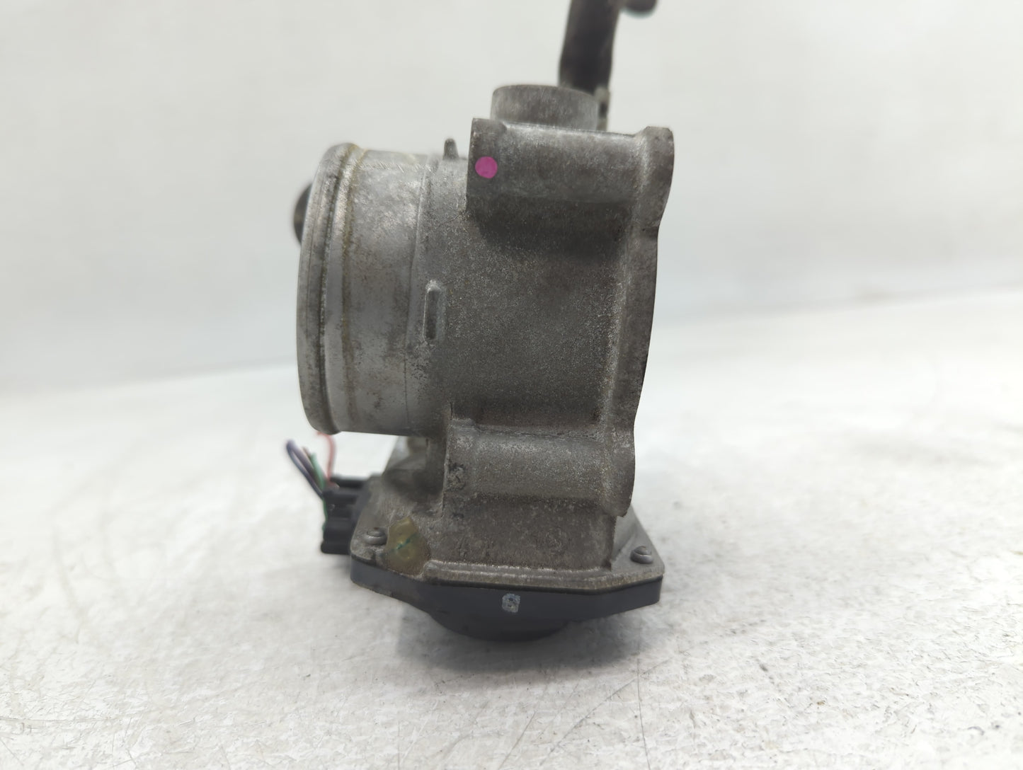 2011-2019 Toyota Corolla Throttle Body P/N:22030-0T080 Fits Fits 2011 2012 2013 2014 2015 2016 2017 2018 2019 OEM Used Auto 