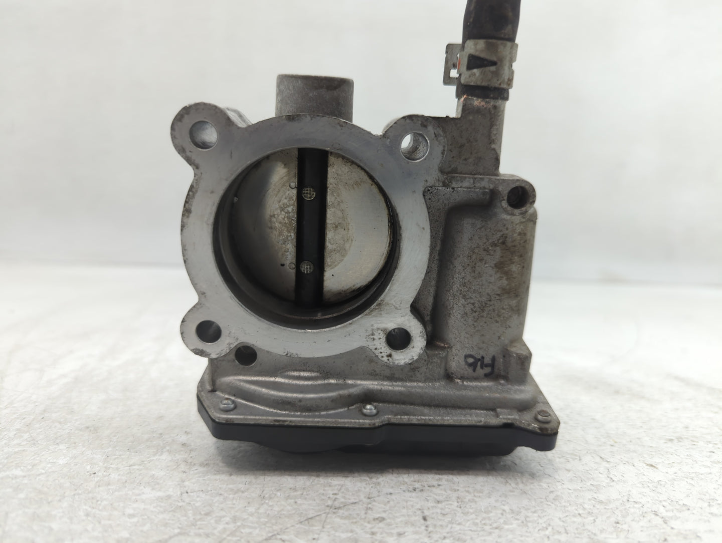 2011-2019 Toyota Corolla Throttle Body P/N:22030-0T080 Fits Fits 2011 2012 2013 2014 2015 2016 2017 2018 2019 OEM Used Auto 
