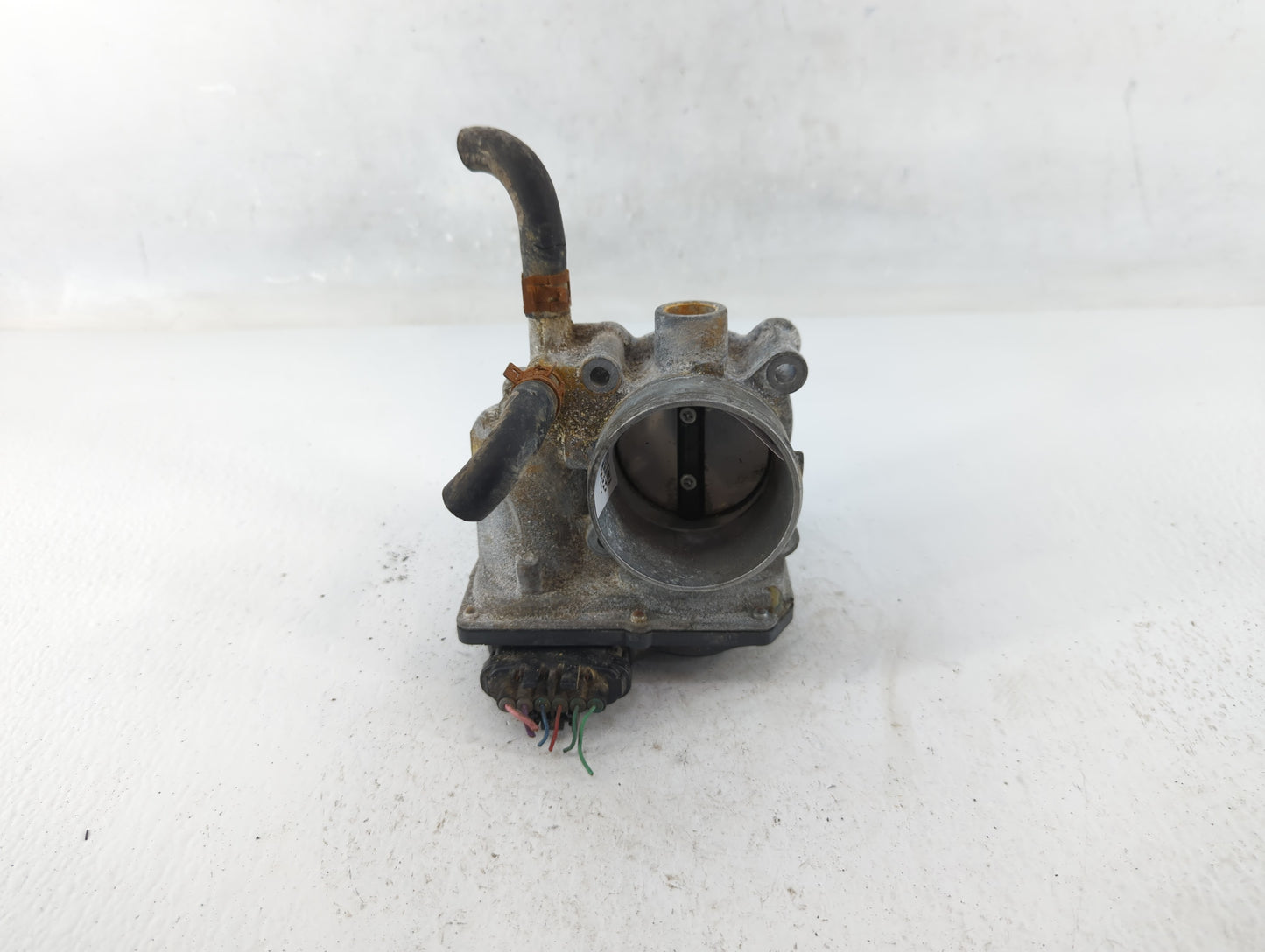 2011-2019 Toyota Corolla Throttle Body P/N:22030-0T080 Fits Fits 2011 2012 2013 2014 2015 2016 2017 2018 2019 OEM Used Auto 
