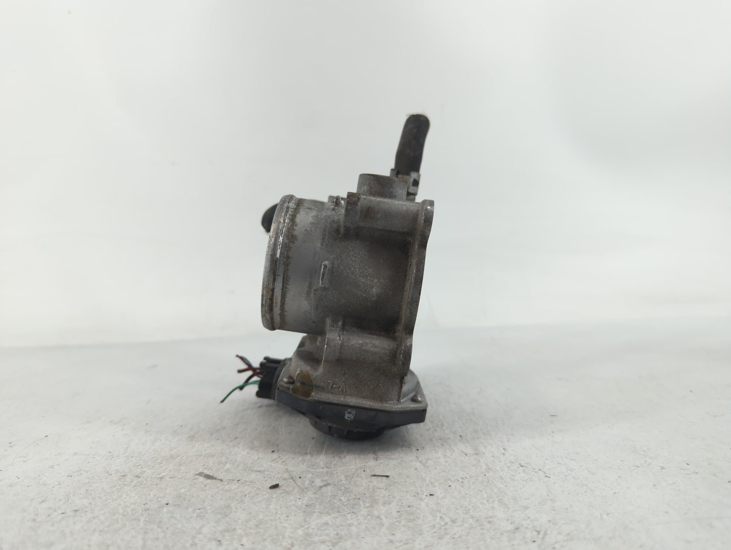 2011-2019 Toyota Corolla Throttle Body P/N:22030-0T080 Fits Fits 2011 2012 2013 2014 2015 2016 2017 2018 2019 OEM Used Auto 