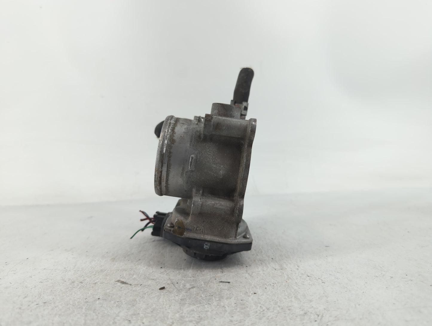 2011-2019 Toyota Corolla Throttle Body P/N:22030-0T080 Fits Fits 2011 2012 2013 2014 2015 2016 2017 2018 2019 OEM Used Auto 