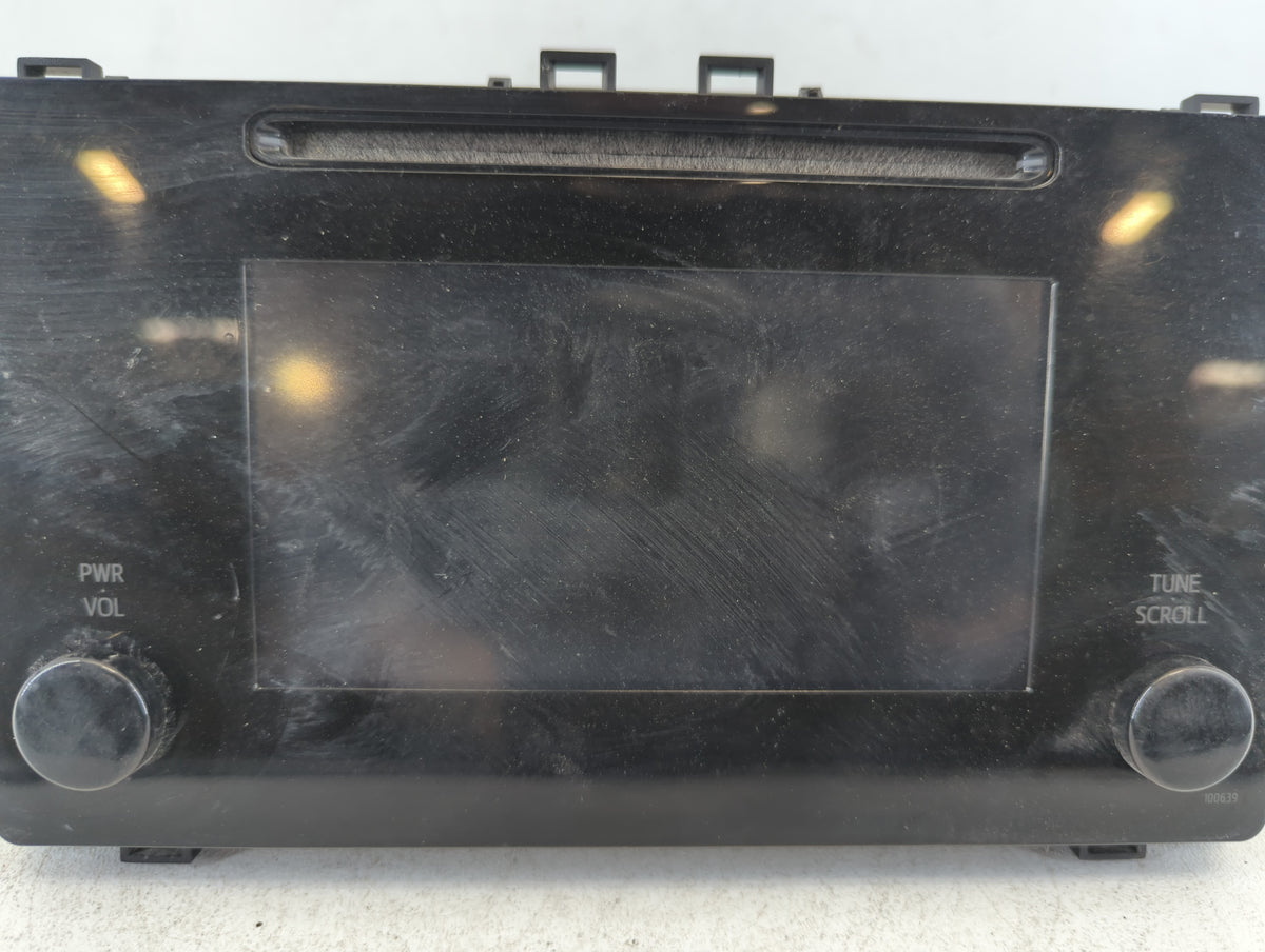 2017-2019 Toyota Corolla Am Fm Cd Player Radio Receiver 662967 - Oemusedautoparts1.com