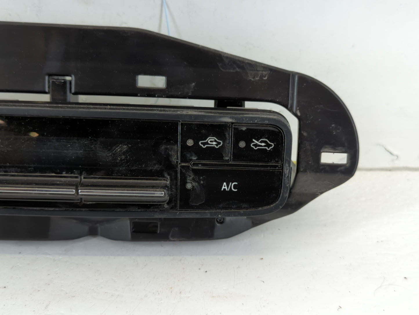 2014-2019 Toyota Corolla Climate Control Module Temperature AC/Heater Replacement P/N:55468-02060 Fits OEM Used Auto Parts -