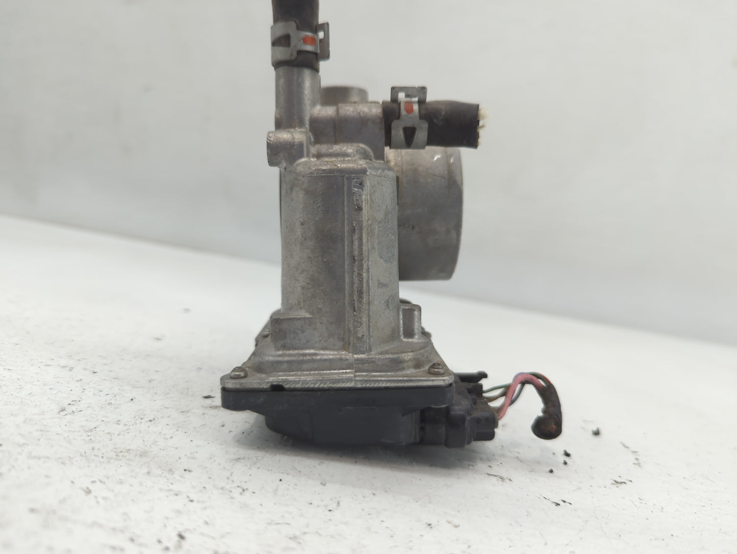 2011-2019 Toyota Corolla Throttle Body P/N:6K07 22030-0T080 Fits Fits 2011 2012 2013 2014 2015 2016 2017 2018 2019 OEM Used 