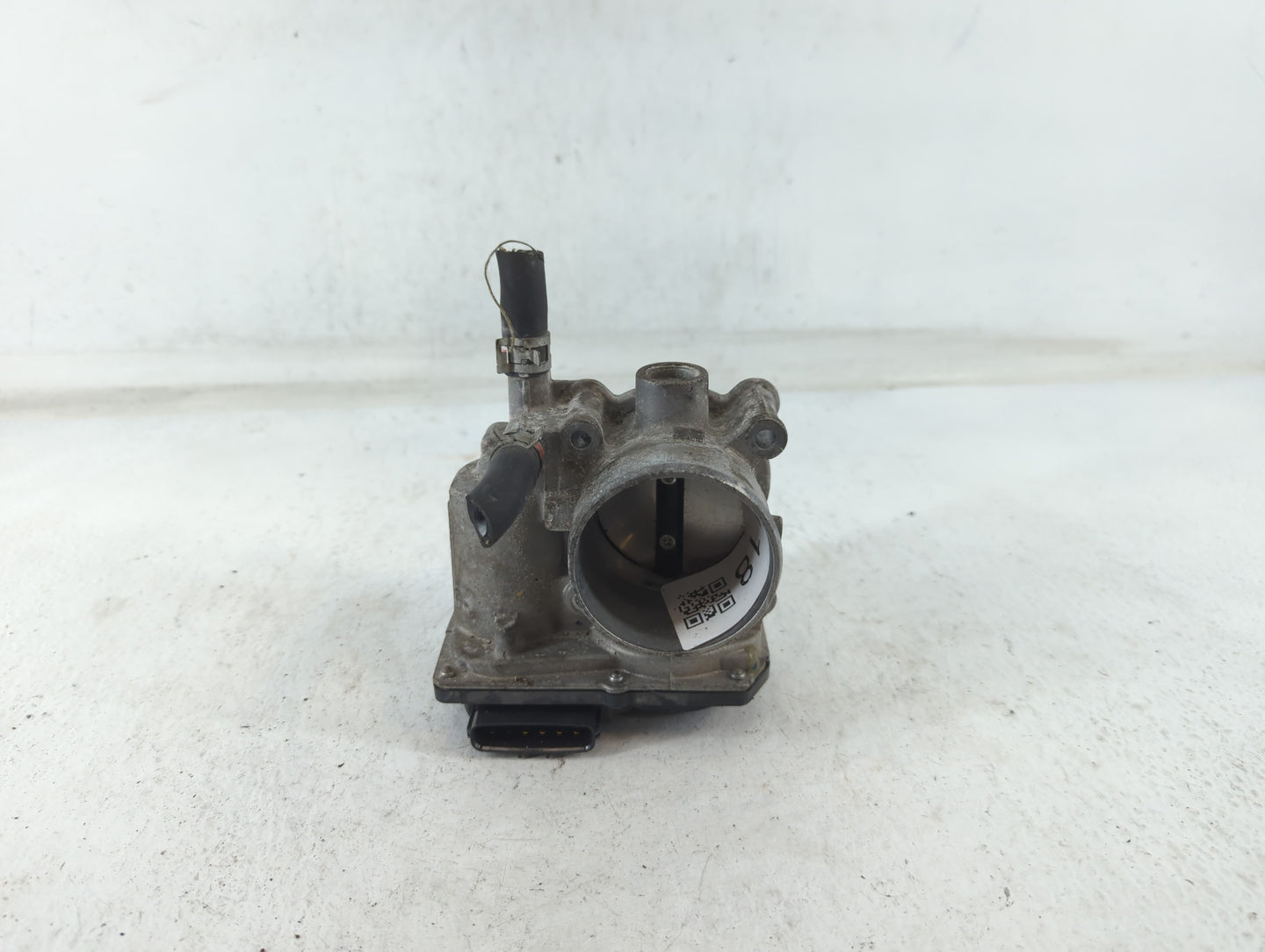 2011-2019 Toyota Corolla Throttle Body P/N:22030-0T080 Fits Fits 2011 2012 2013 2014 2015 2016 2017 2018 2019 OEM Used Auto 