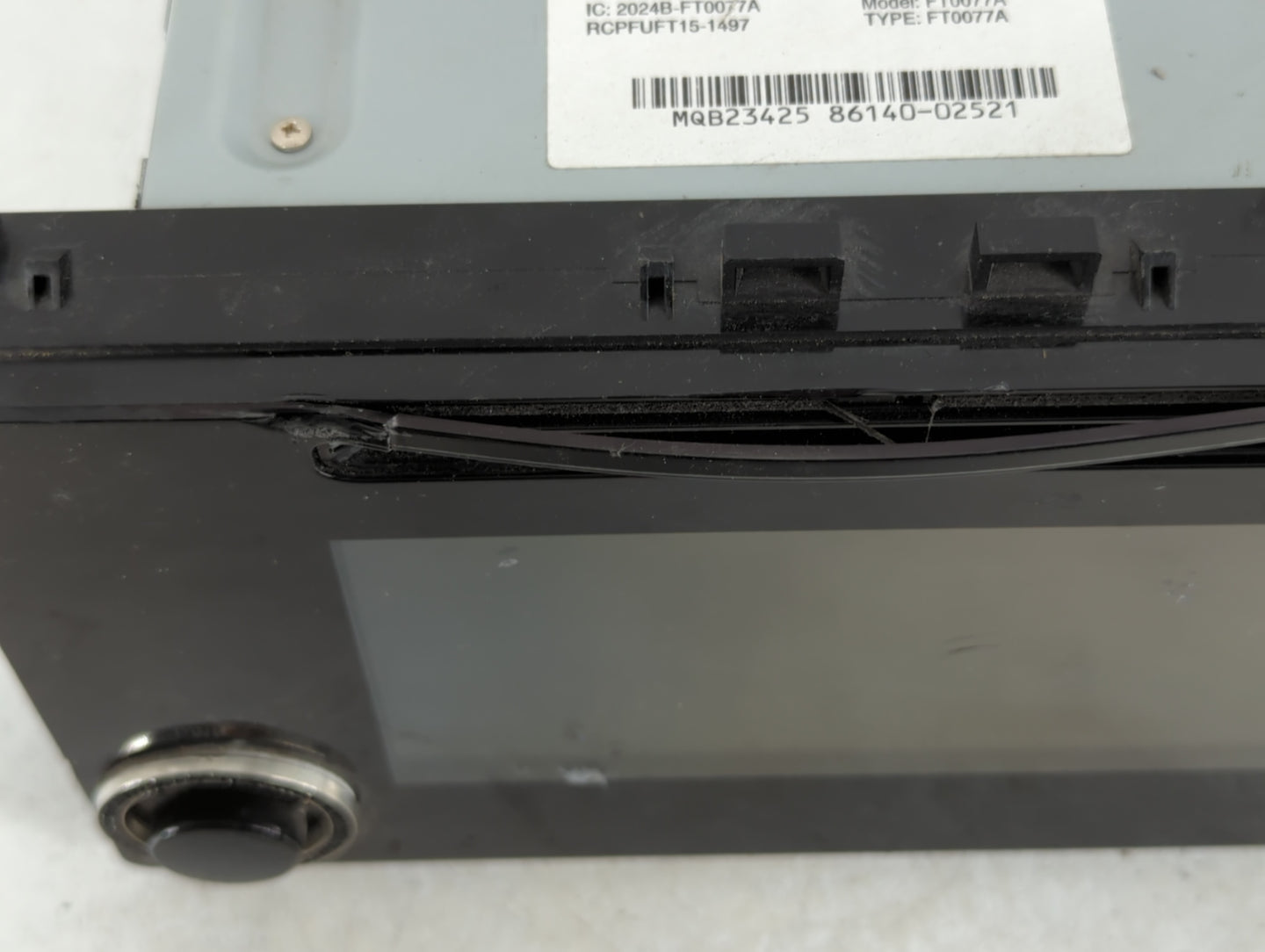 2017-2019 Toyota Corolla Am Fm Cd Player Radio Receiver - Oemusedautoparts1.com