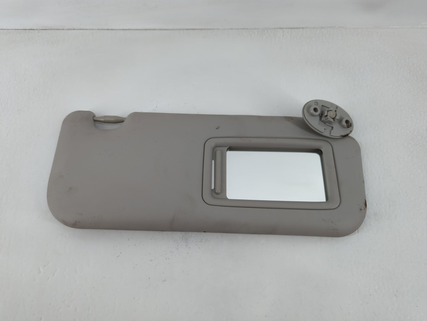 2017-2019 Toyota Corolla Sun Visor Shade Replacement Passenger Right Mirror Fits Fits 2017 2018 2019 OEM Used Auto Parts - O